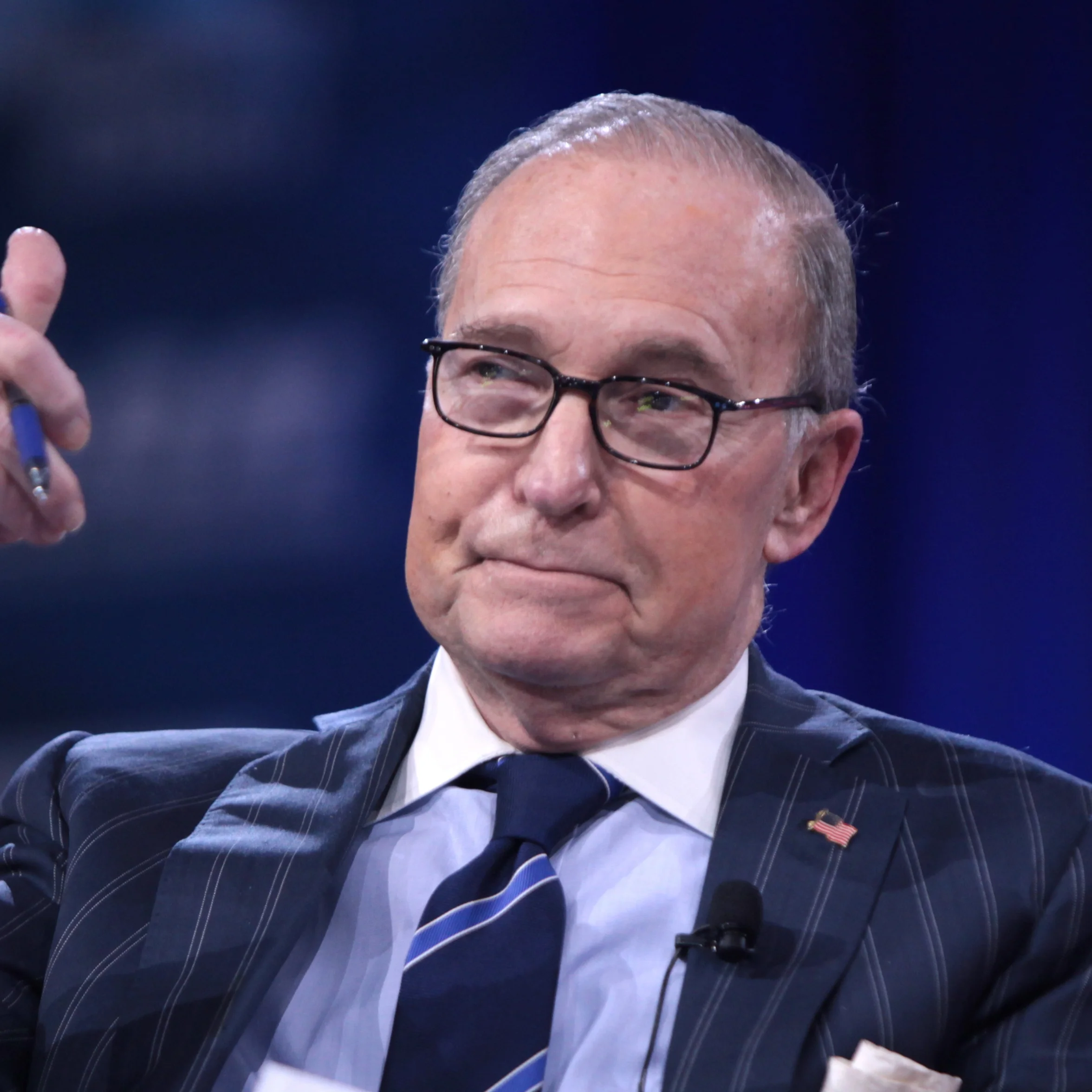 Larry_Kudlow_%2825484250682%29_%28cropped%29.jpg