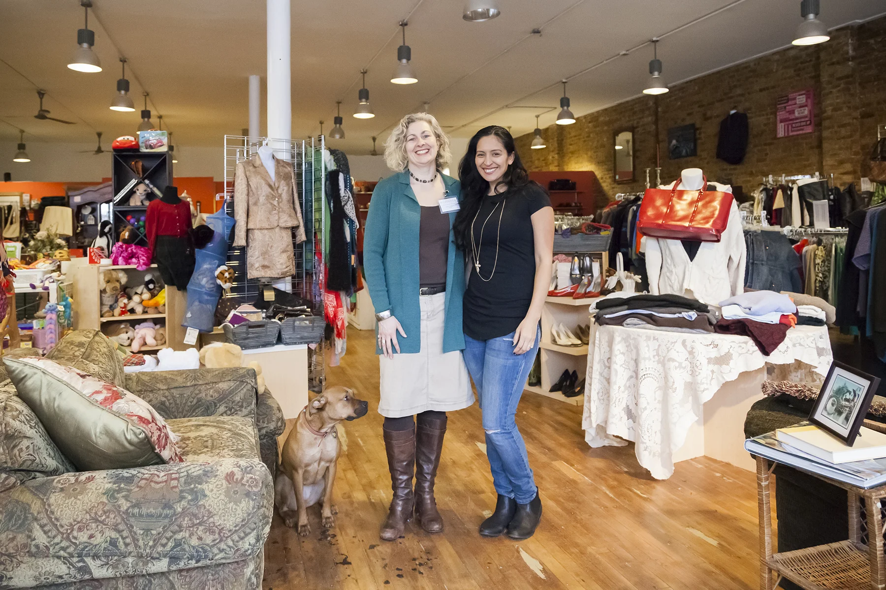 Coffey_MonarchThriftStore-82.jpg