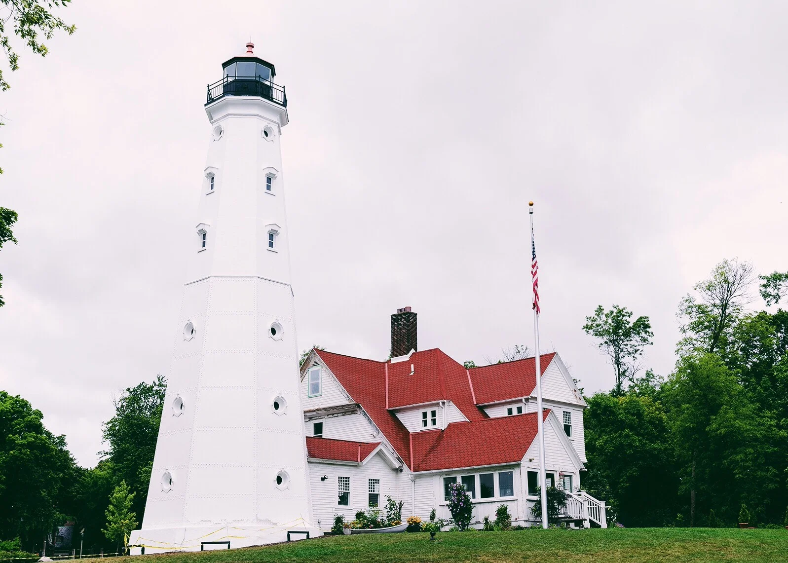lighthouse_2_web.jpg
