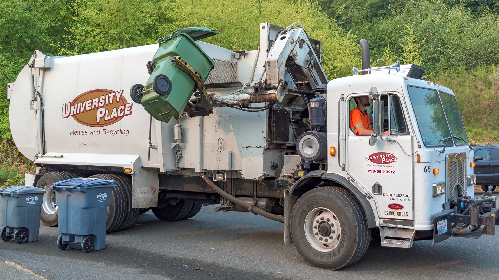 Garbage Trucks: Event Clean-Up Extravaganza! — Thrash 'N' Trash Productions