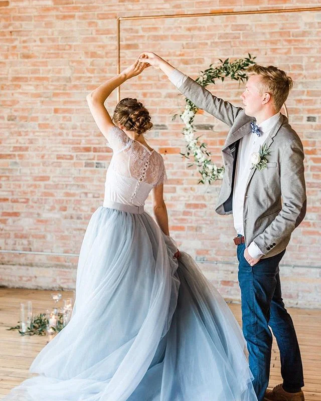 Remember that styled shoot at the @arlingtonhotelparis from May? Well, a few wedding blogs including @howheasked accepted the submission for publication! This is definitely one of the more exciting parts of my career! A big thanks to all the vendors involved! Also, is this tulle skirt not incredible?! 😍
•
•
•
•
•
#hairfashionandbridal #behindthechair #cosmoprofbeauty #saloncentric #ittakesapro #modernsalon #wedding #engagement #engaged #beautylaunchpad #surpriseproposal #hair #updo