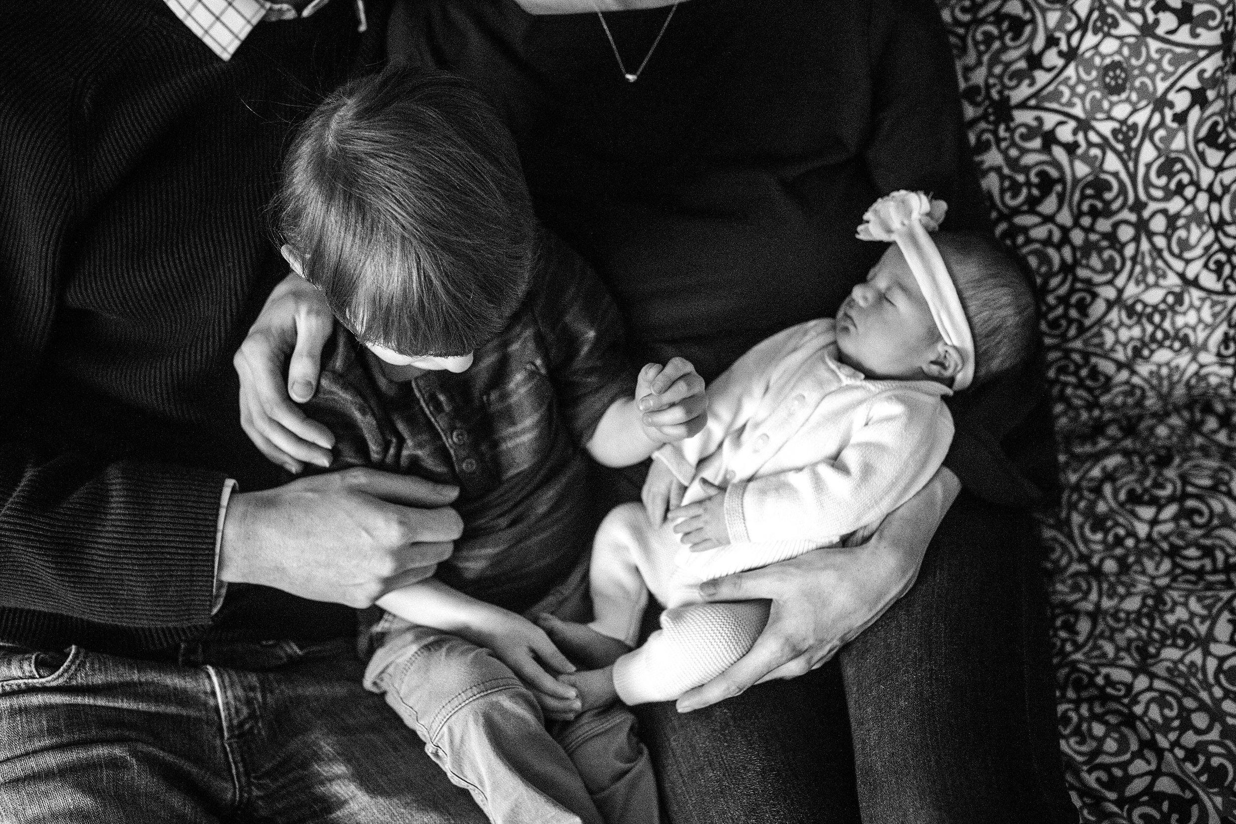 Lehigh-Valley-Newborn-Documentary-Photographer_0013.jpg
