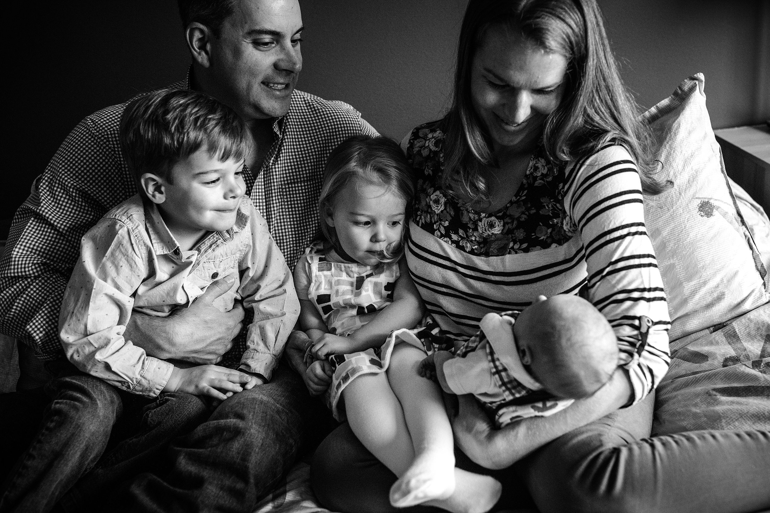 Lehigh-Valley-Newborn-Photographer_0010.jpg