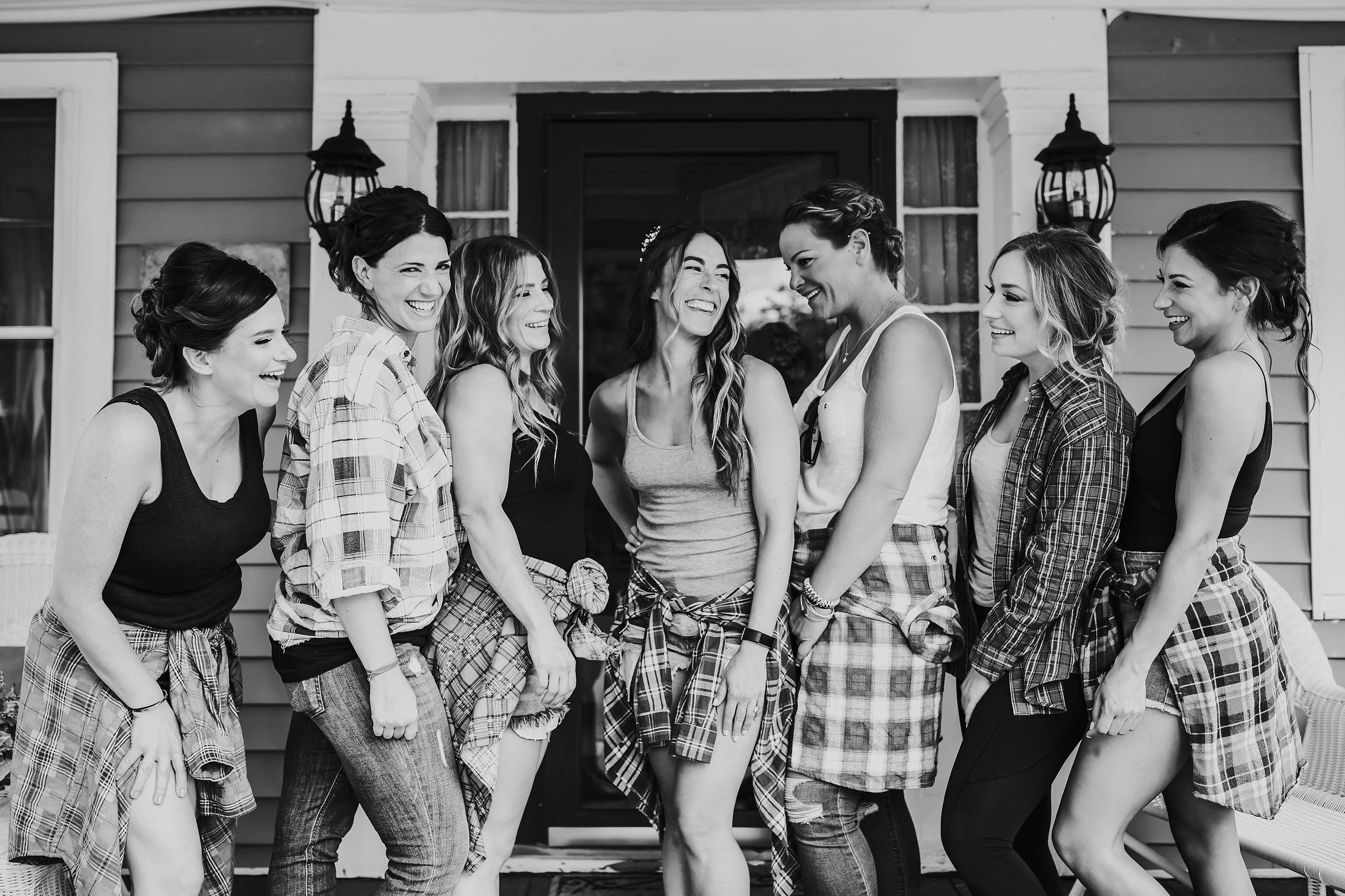 Gilbertsville-Farmhouse-Wedding-Photographer_0012.jpg