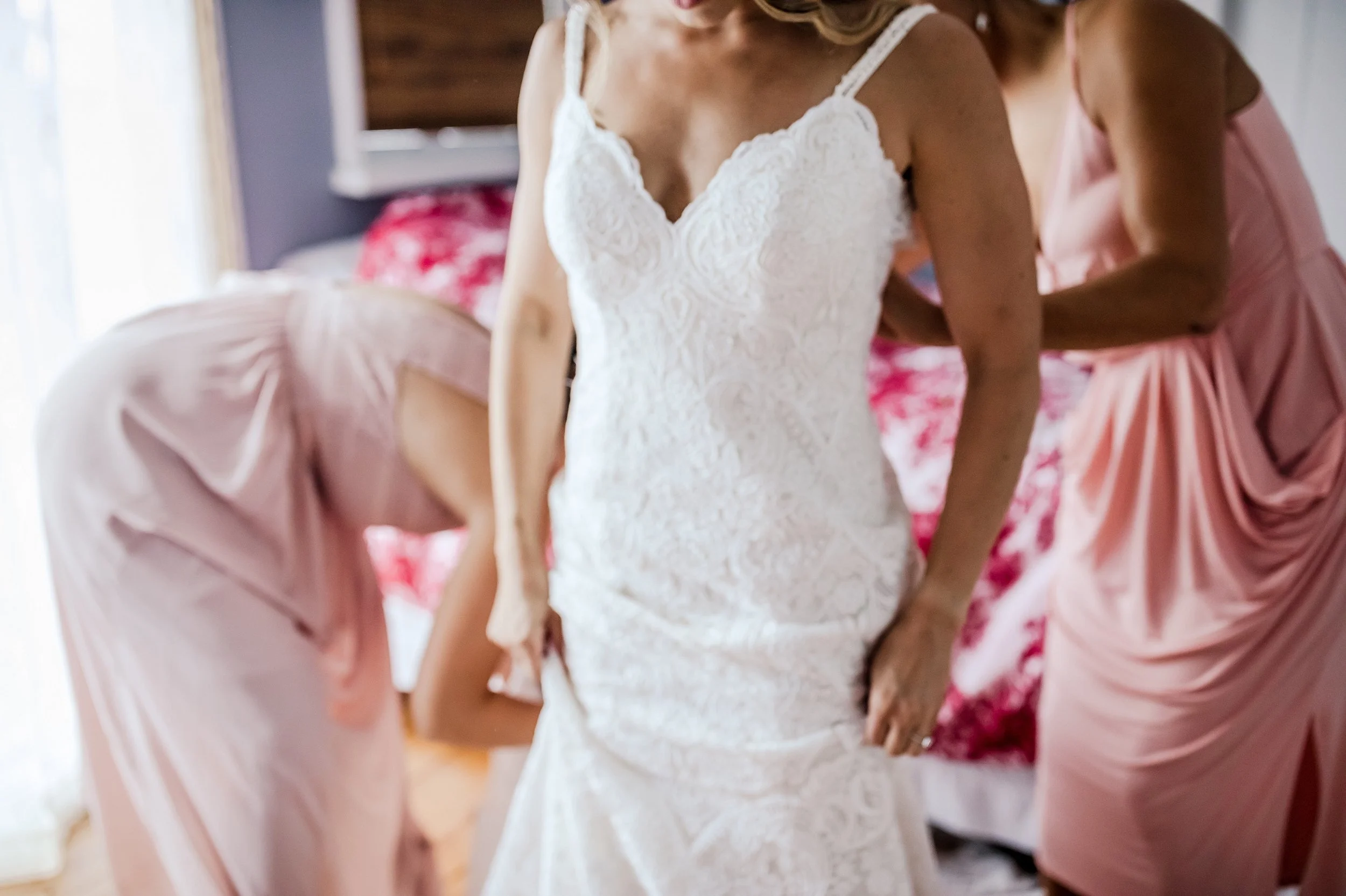 Gilbertsville-Farmhouse-Wedding-Photographer_0017.jpg