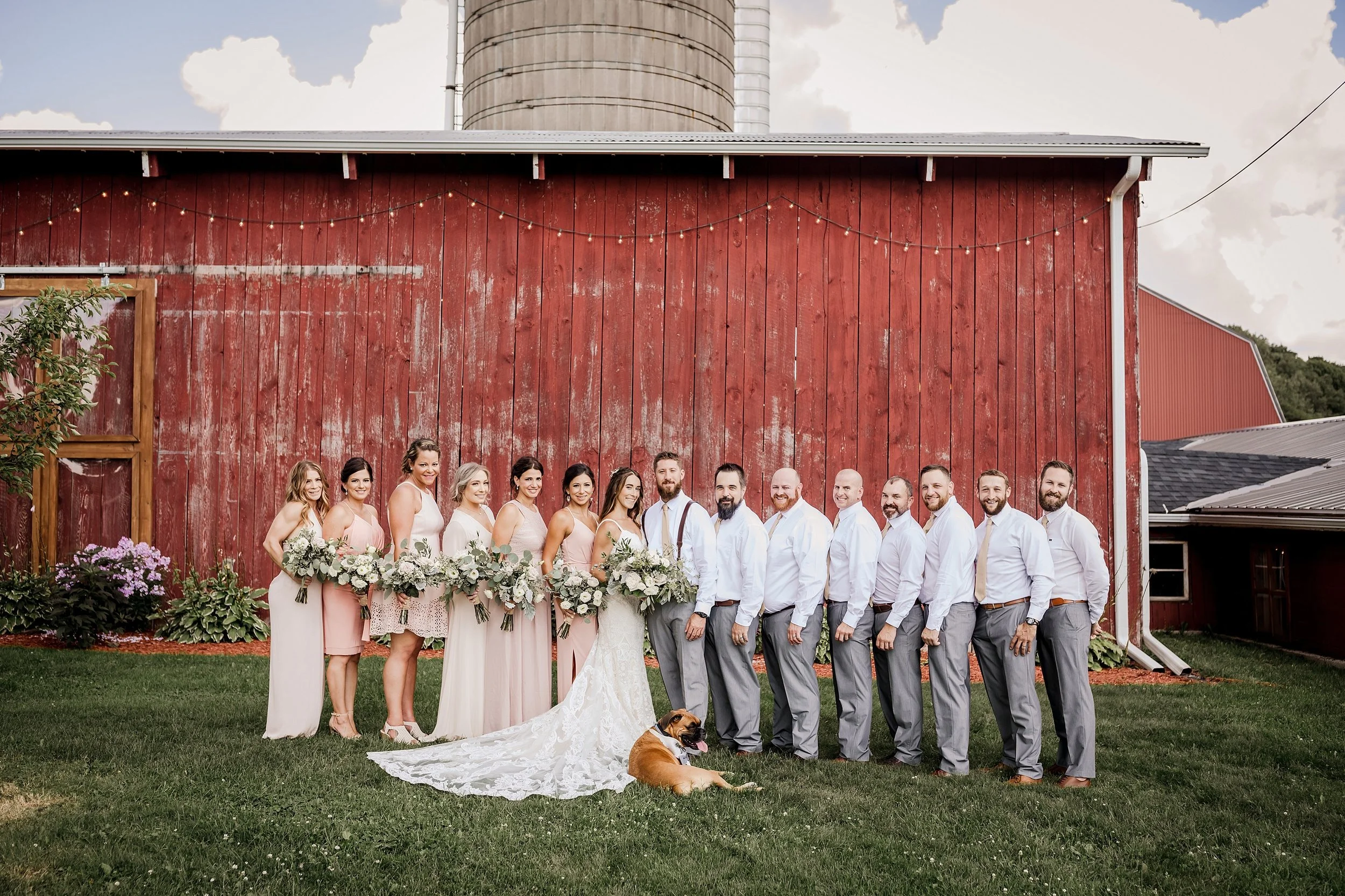 Gilbertsville-Farmhouse-Wedding-Photographer_0054.jpg