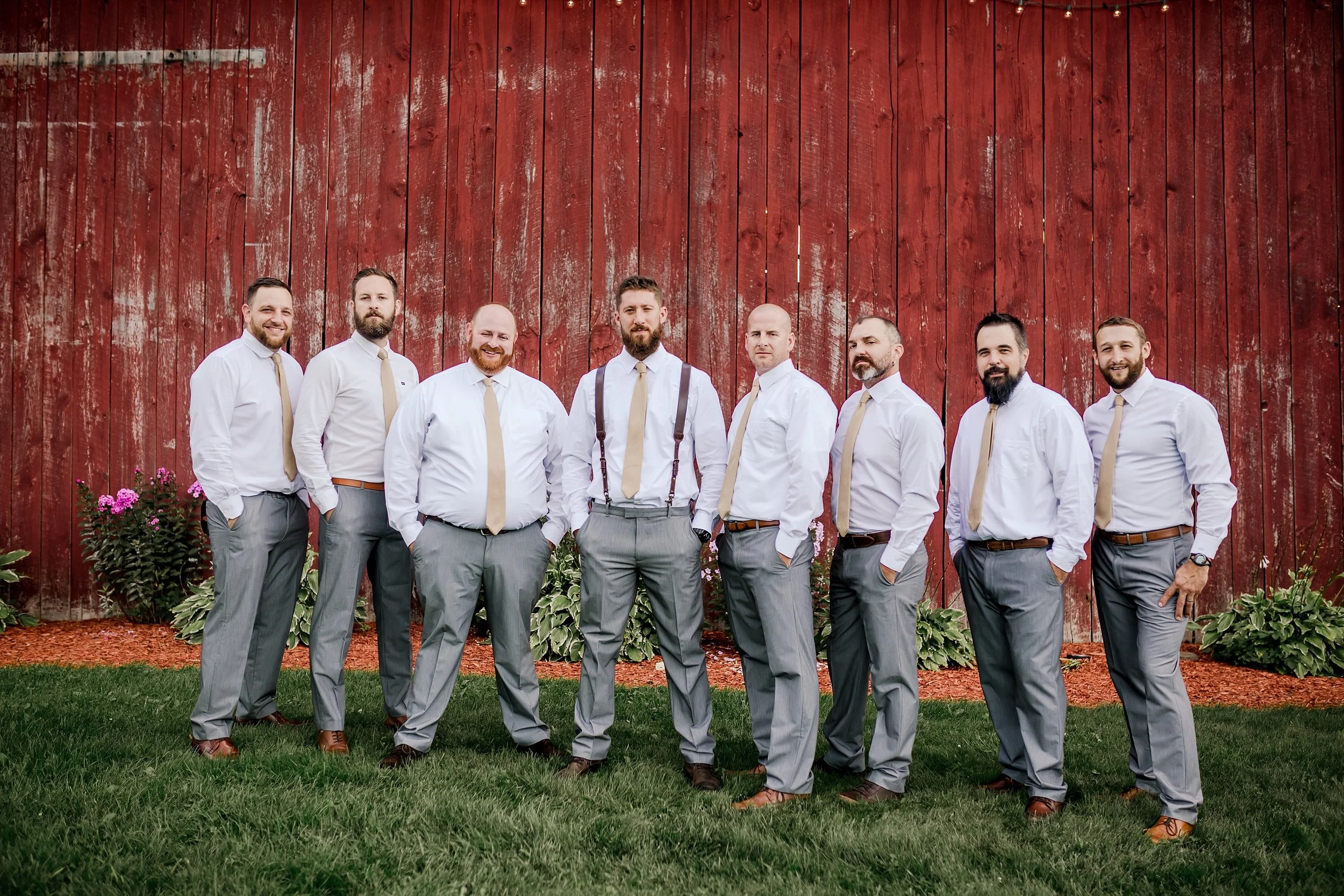 Gilbertsville-Farmhouse-Wedding-Photographer_0064.jpg
