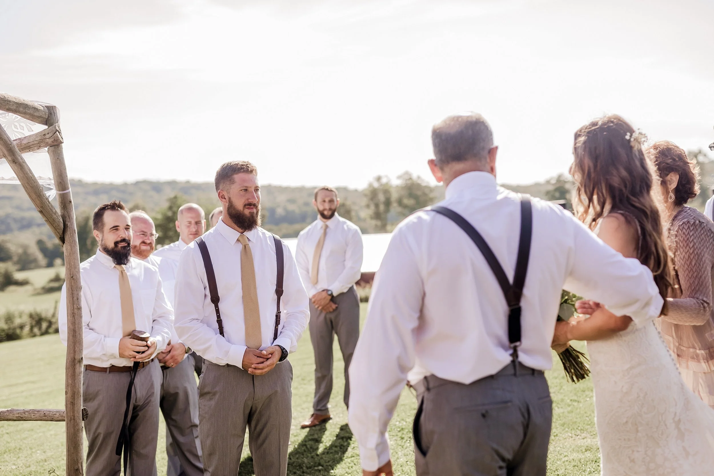 Gilbertsville-Farmhouse-Wedding-Photographer_0079.jpg