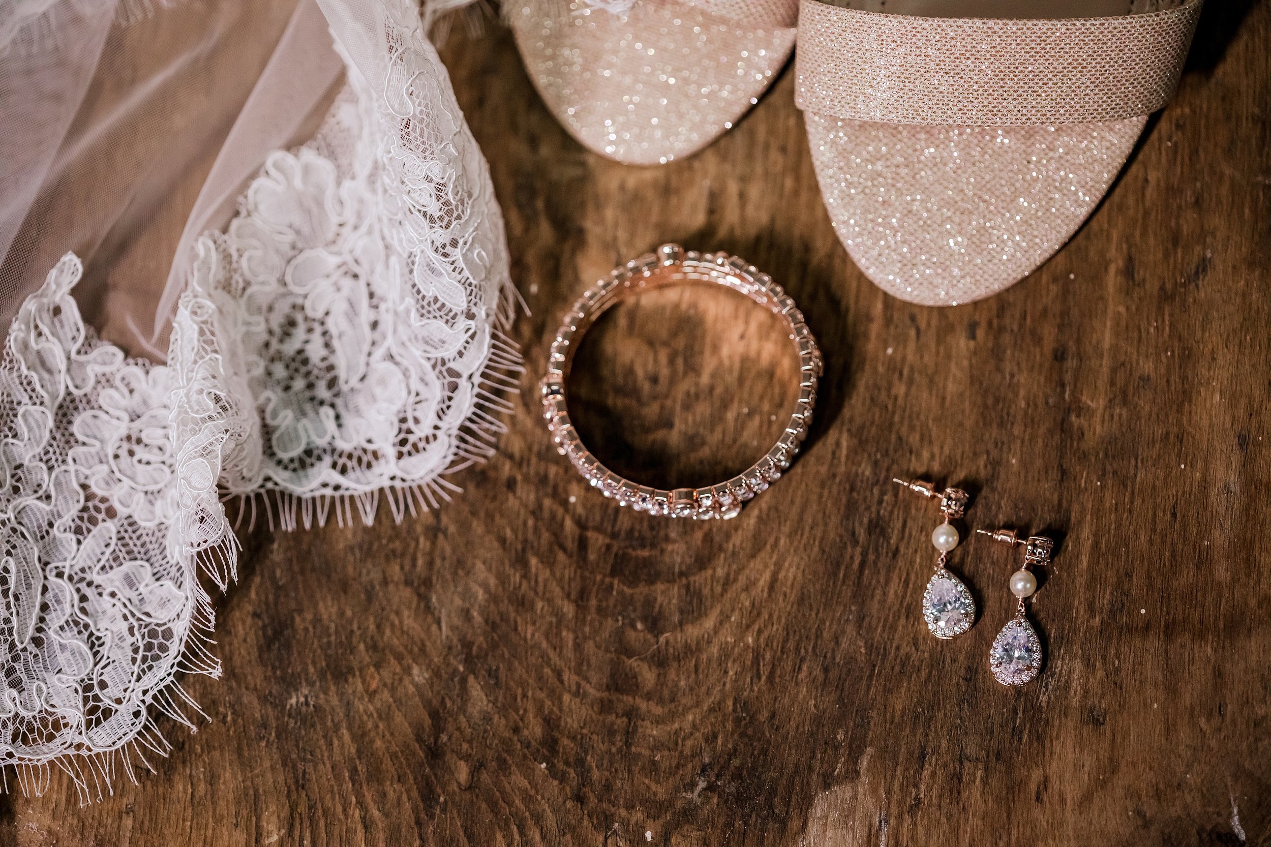 Bucks-County-Wedding-Photographer_0003.jpg