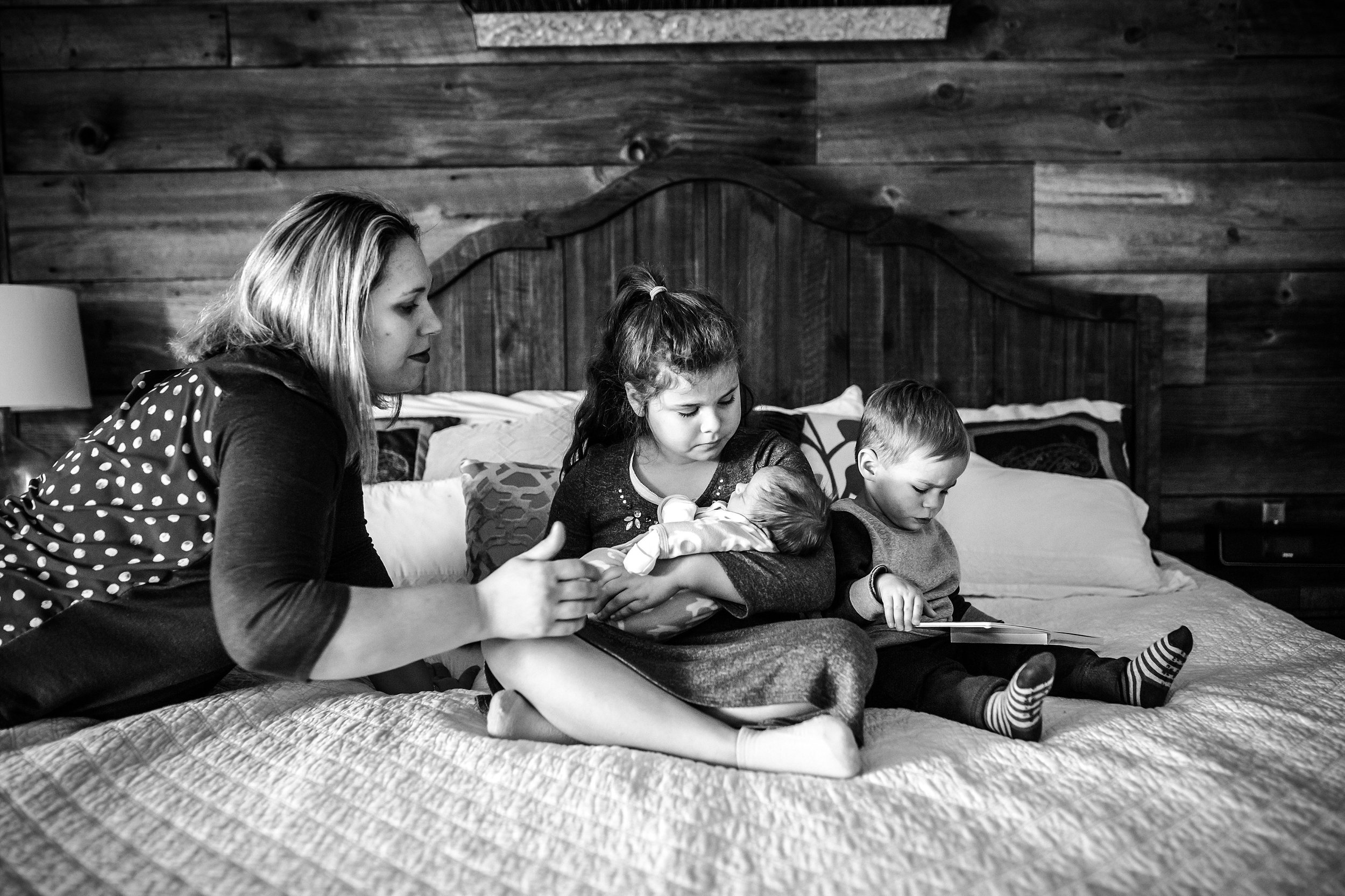 Lehigh-Valley-Newborn-Photographer_0030.jpg