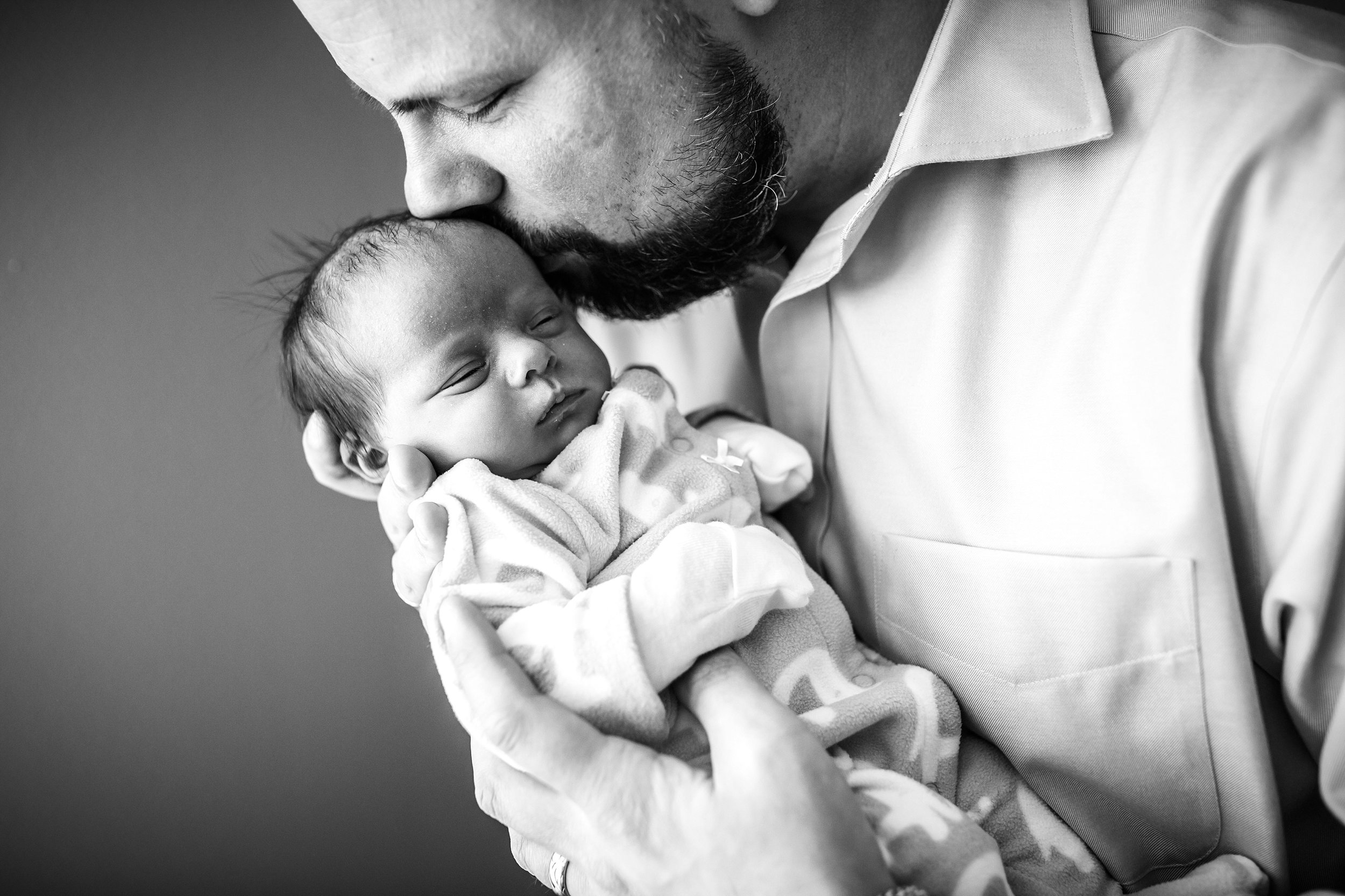 Lehigh-Valley-Newborn-Photographer_0044.jpg