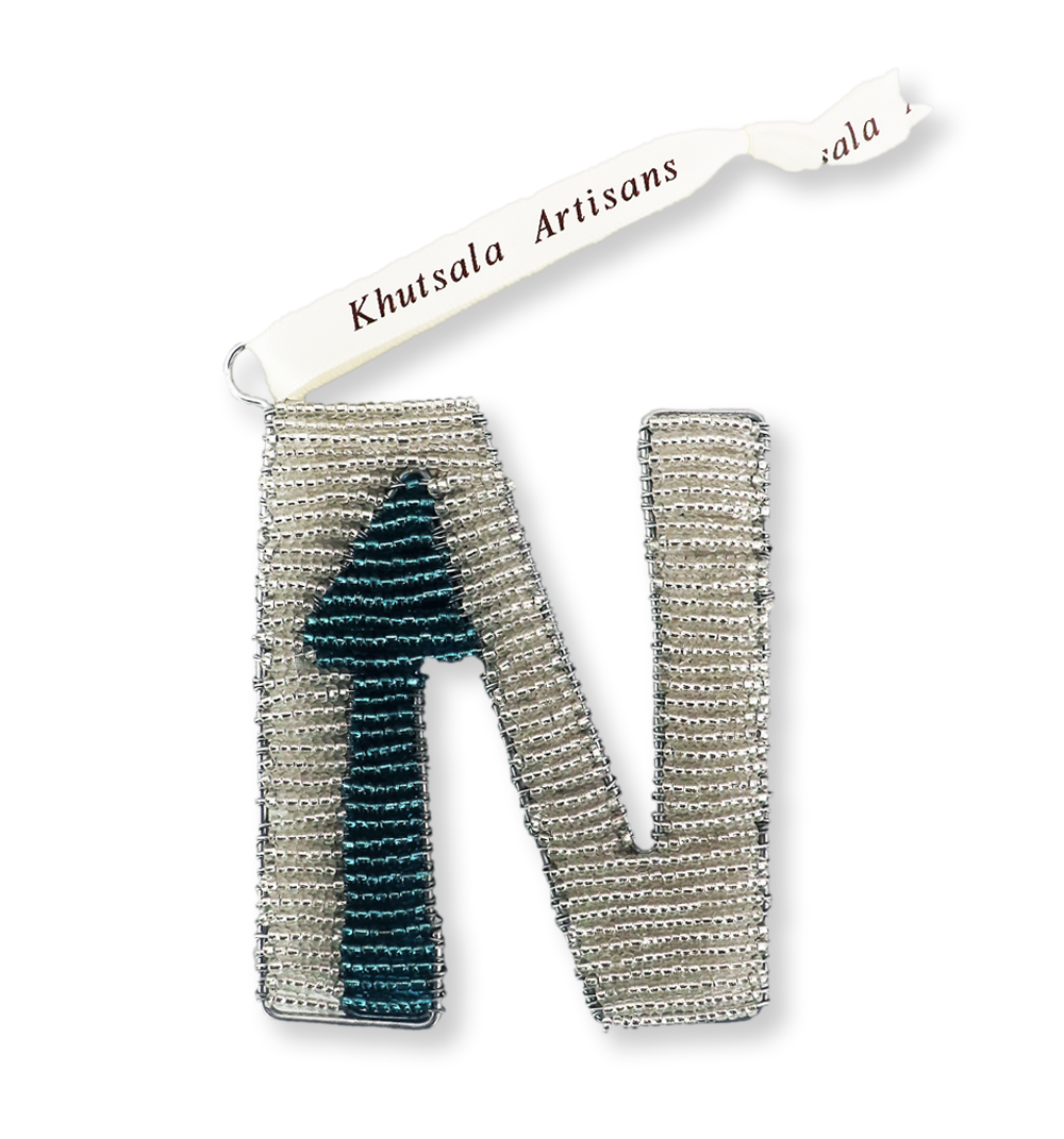 web-N-ornament-clear-aqua.png