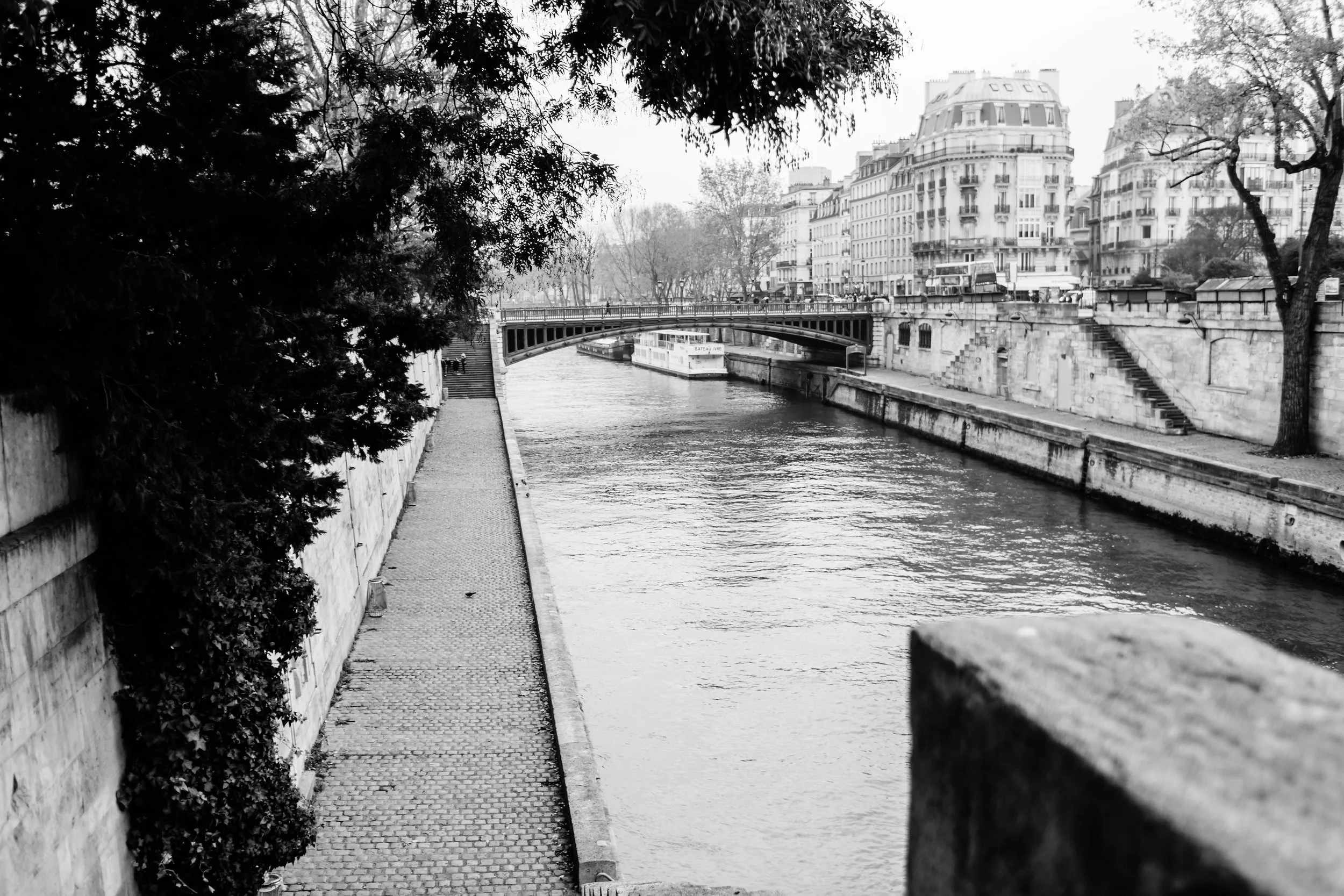 ParisFranceHighResProofs-LauraPedrinoPhoto-32.jpg