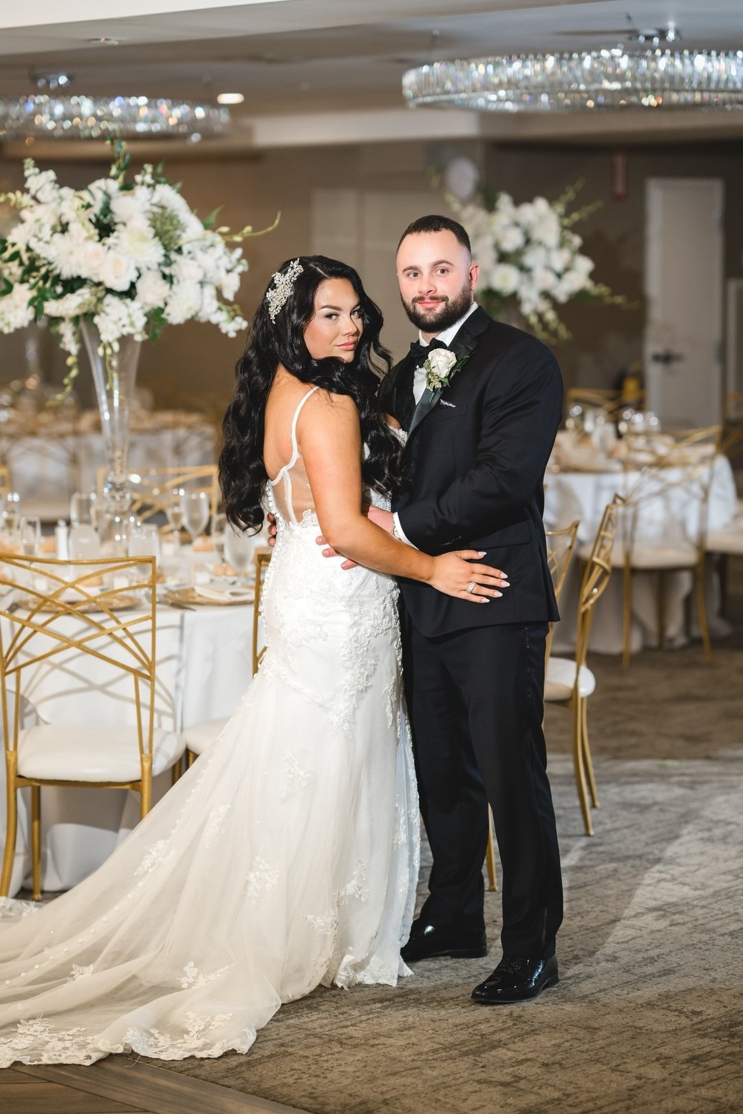 Breanna + Joe, your wedding was an absolute dream. Thank you for allowing us to be a part of it of your special day.​​​​​​​​
​​​​​​​​
Venue: @watersedgecenterport​​​​​​​​
Planning: @jordanmichelleevents​​​​​​​​
Florist: @martellisflorist​​​​​​​​
Phot