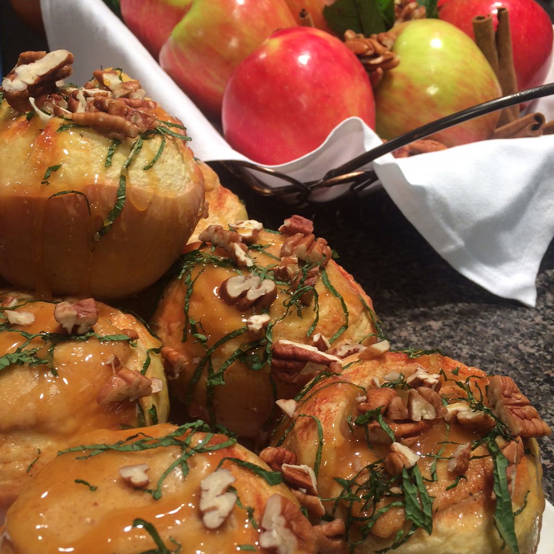 Pumpkin Cheesecake Stuffed Apples