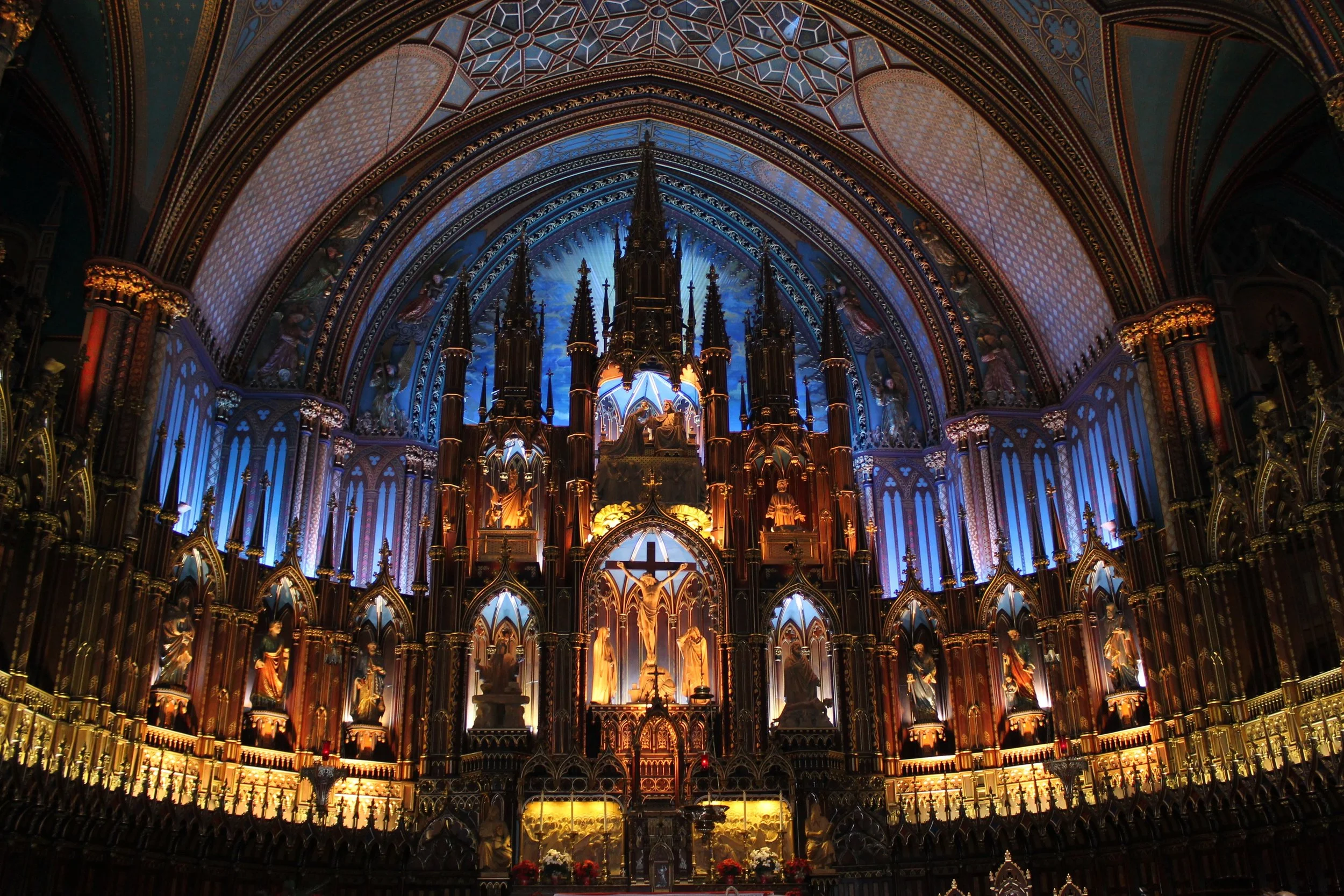 Notre Dame interior