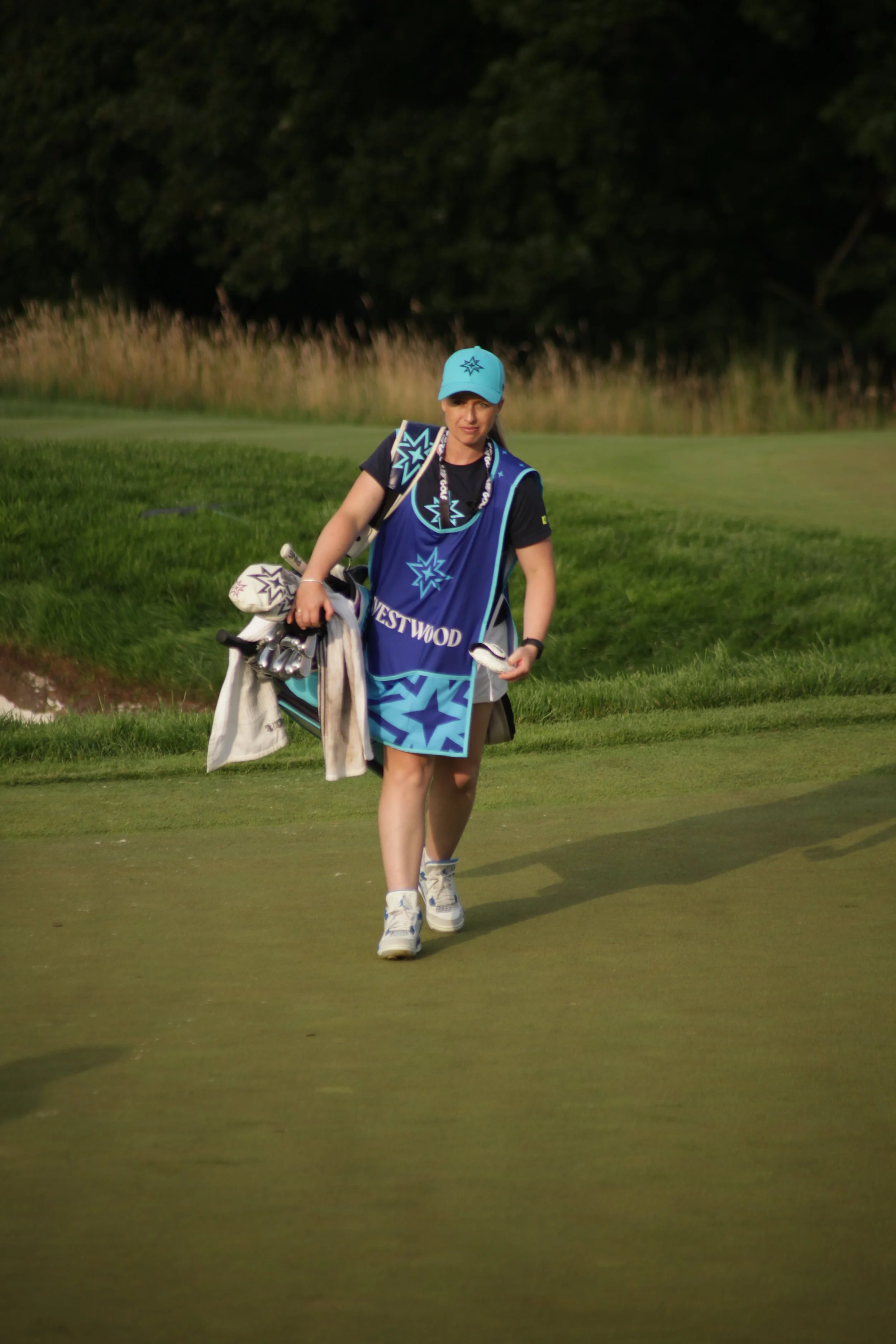 Sophie_thecultofgolf_Leerooney24.JPG