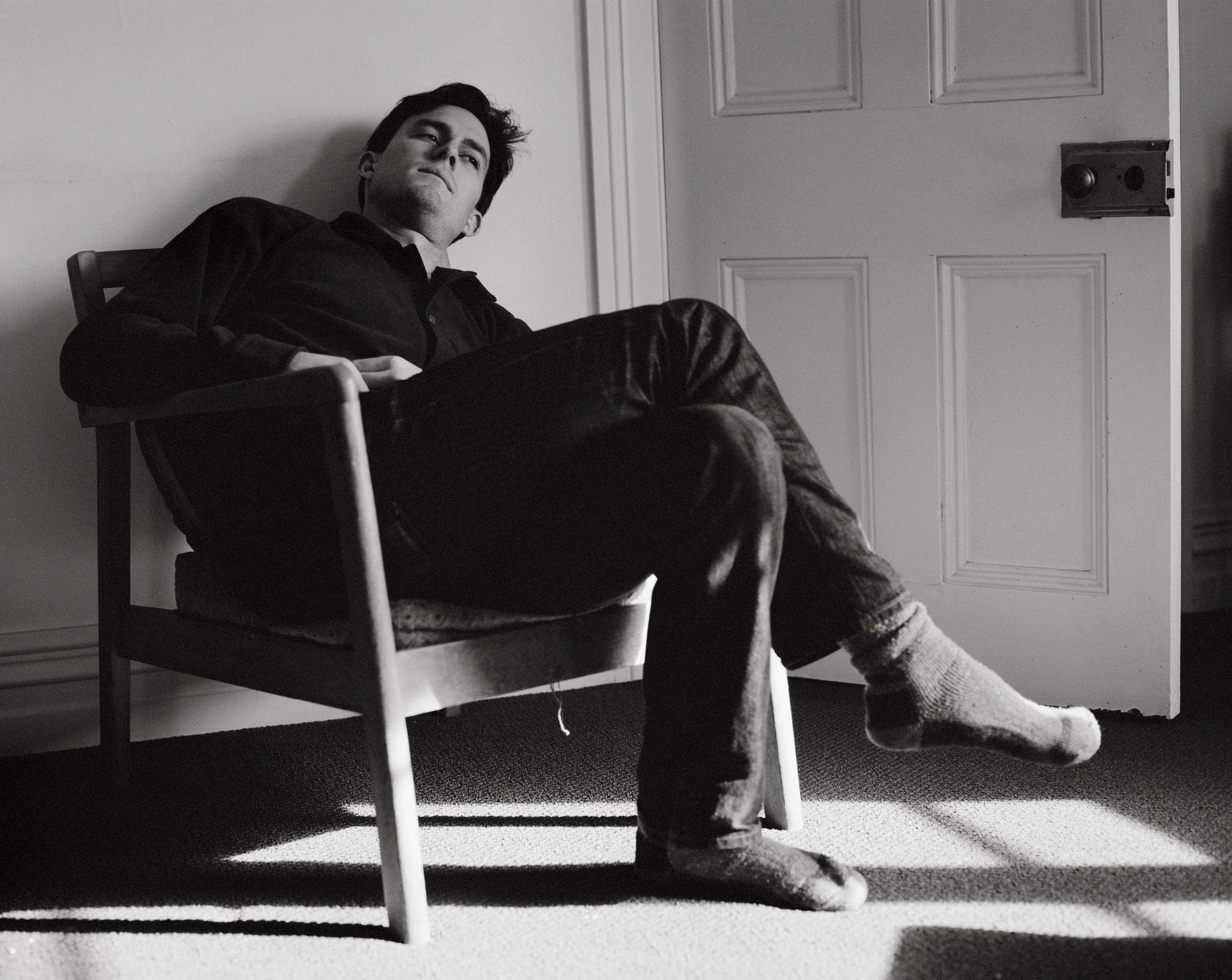  Solomon warming his toes. 