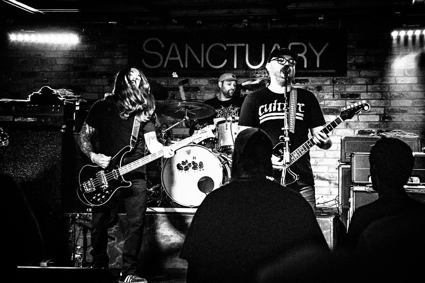 Some live shots of @coldjoys4eva at @sanctuarydetroit Happy Halloween! 🎃 #coldjoys #musicphotography #blackandwhite