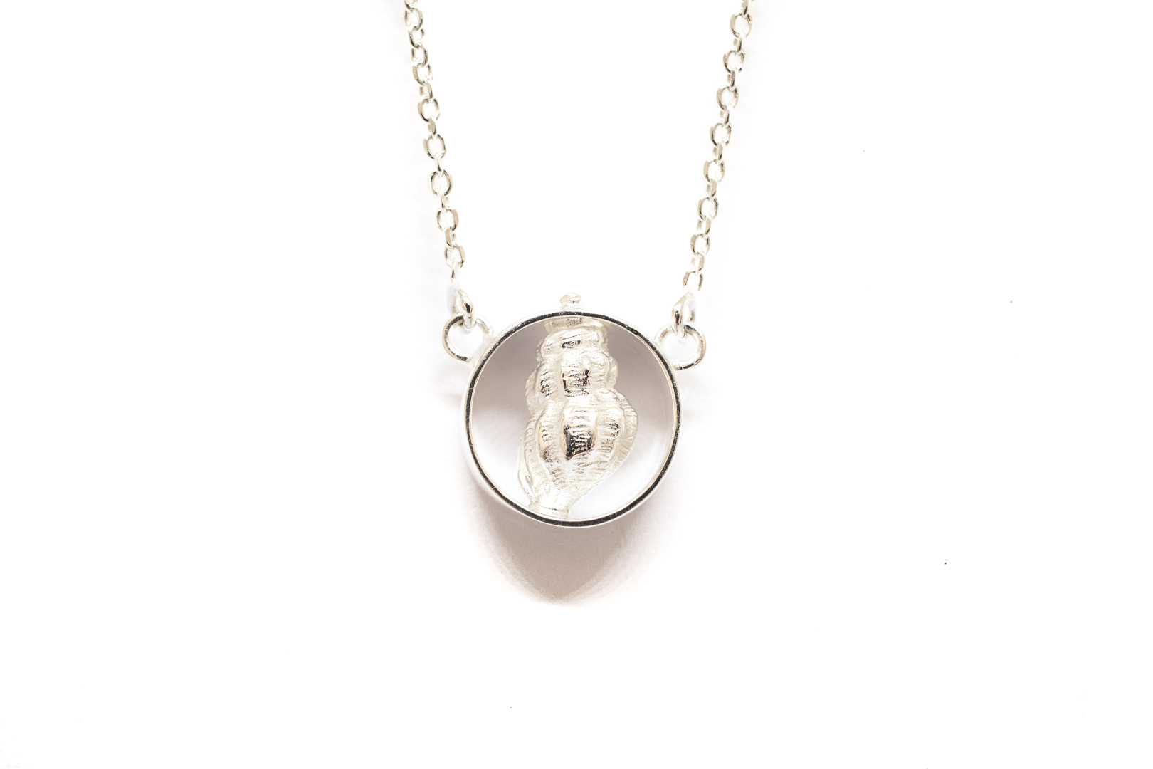 SHELL NECKLACE - SILVER CORAL (1 of 1).jpg