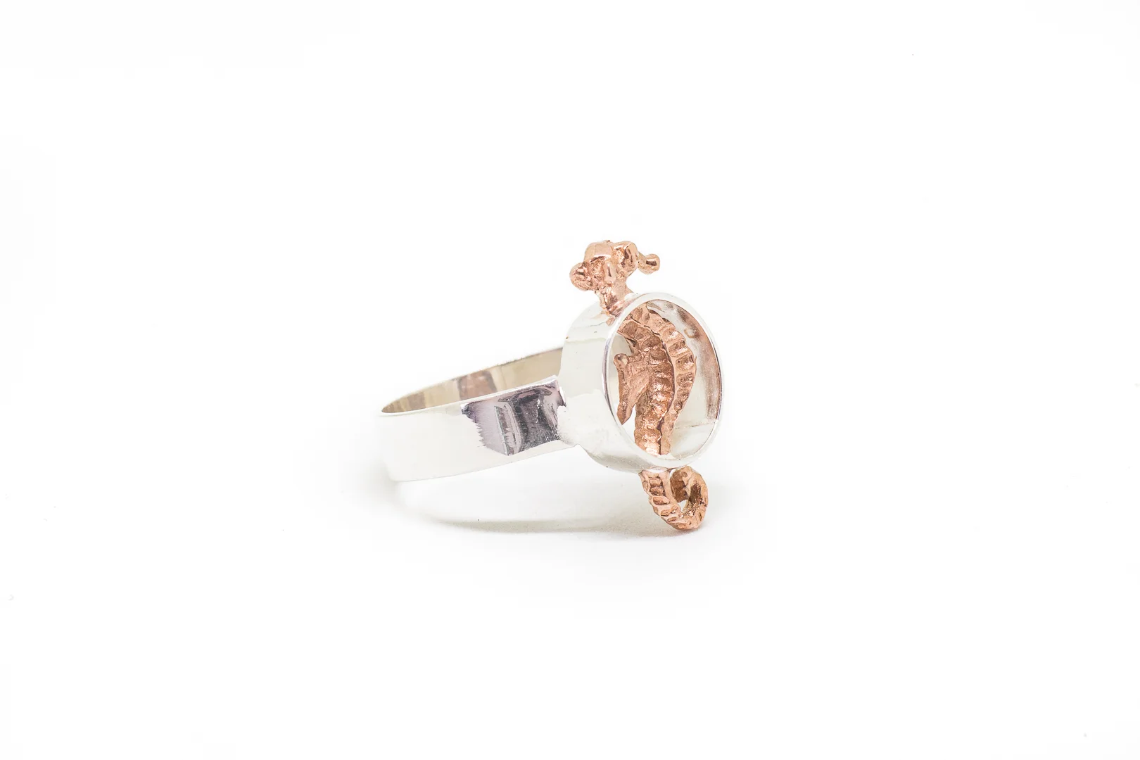 SEAHORSE RING - ROSE SH SILVER RING (3 of 3).jpg