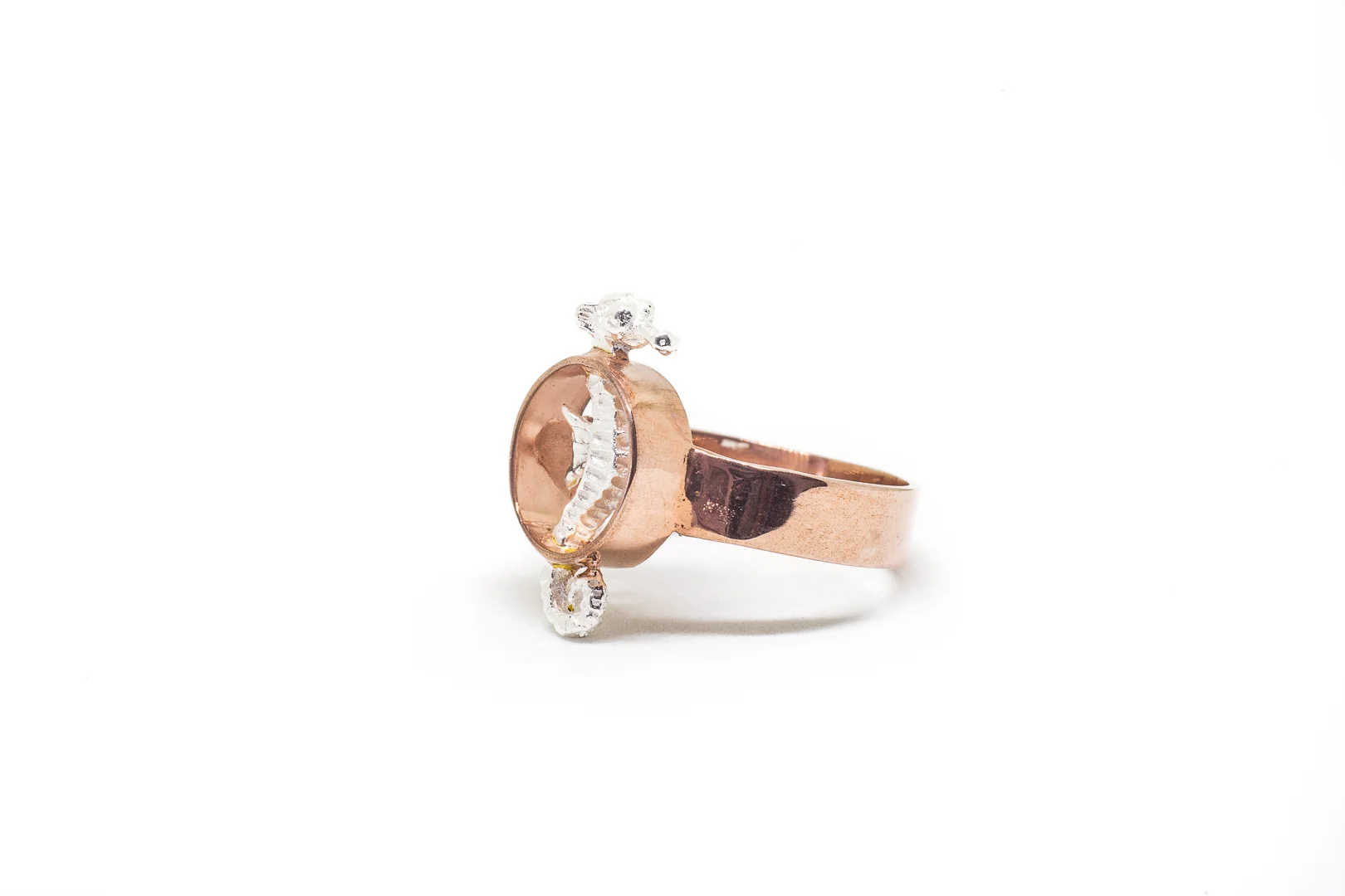SEAHORSE RING - SILVER SH ROSE RING (2 of 3).jpg