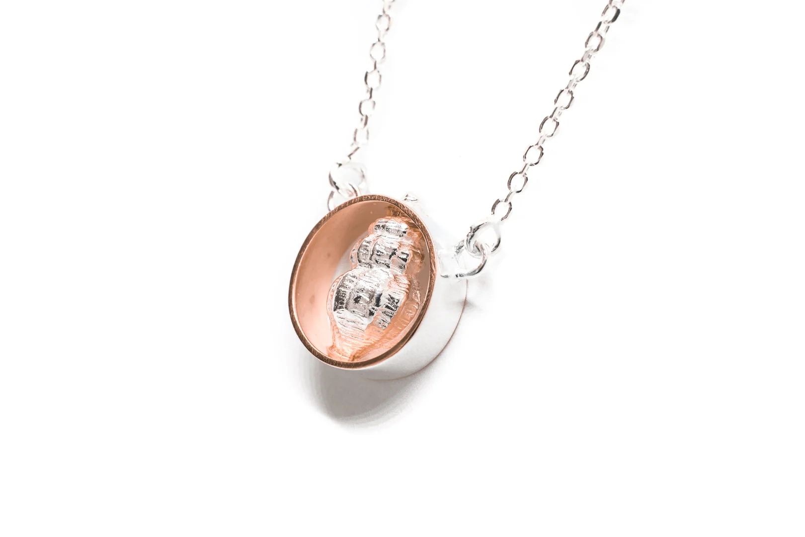 SHELL NECKLACE - ROSE INLAY (2 of 3).jpg