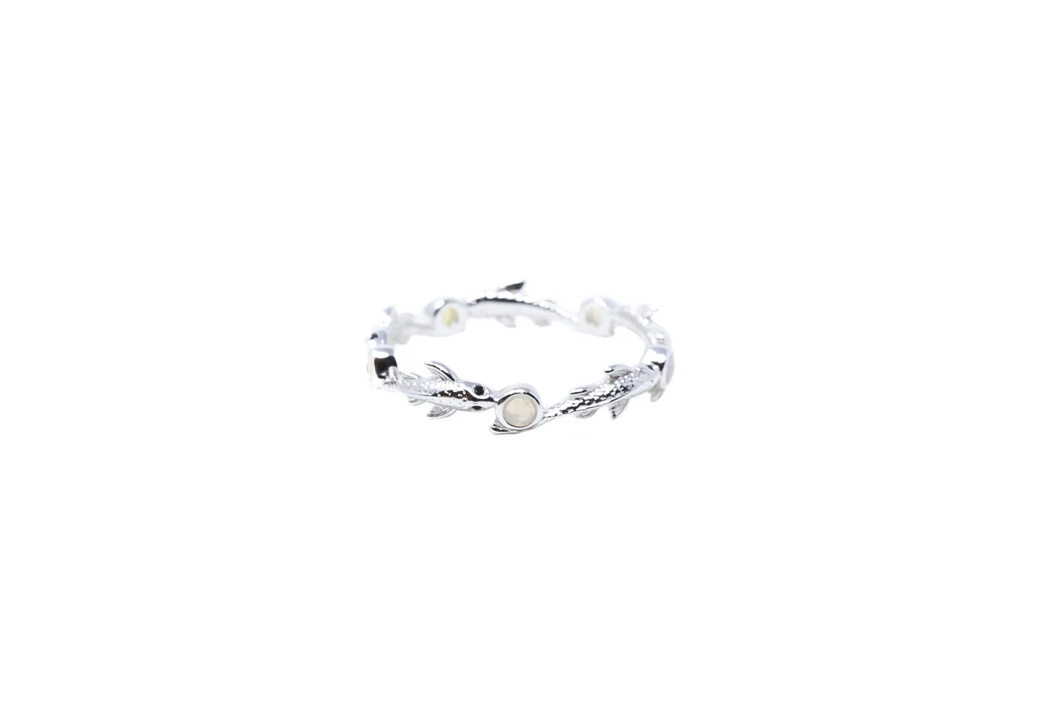 ETERNITY FISH RING - OPAL - SILVER 01.JPG