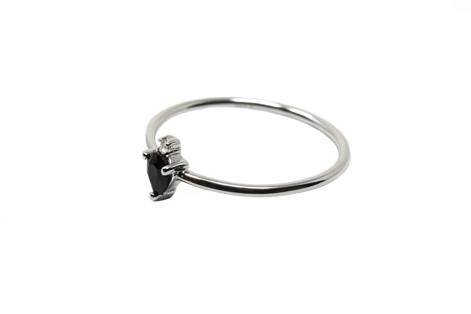 atarah onyx silver 2.jpg