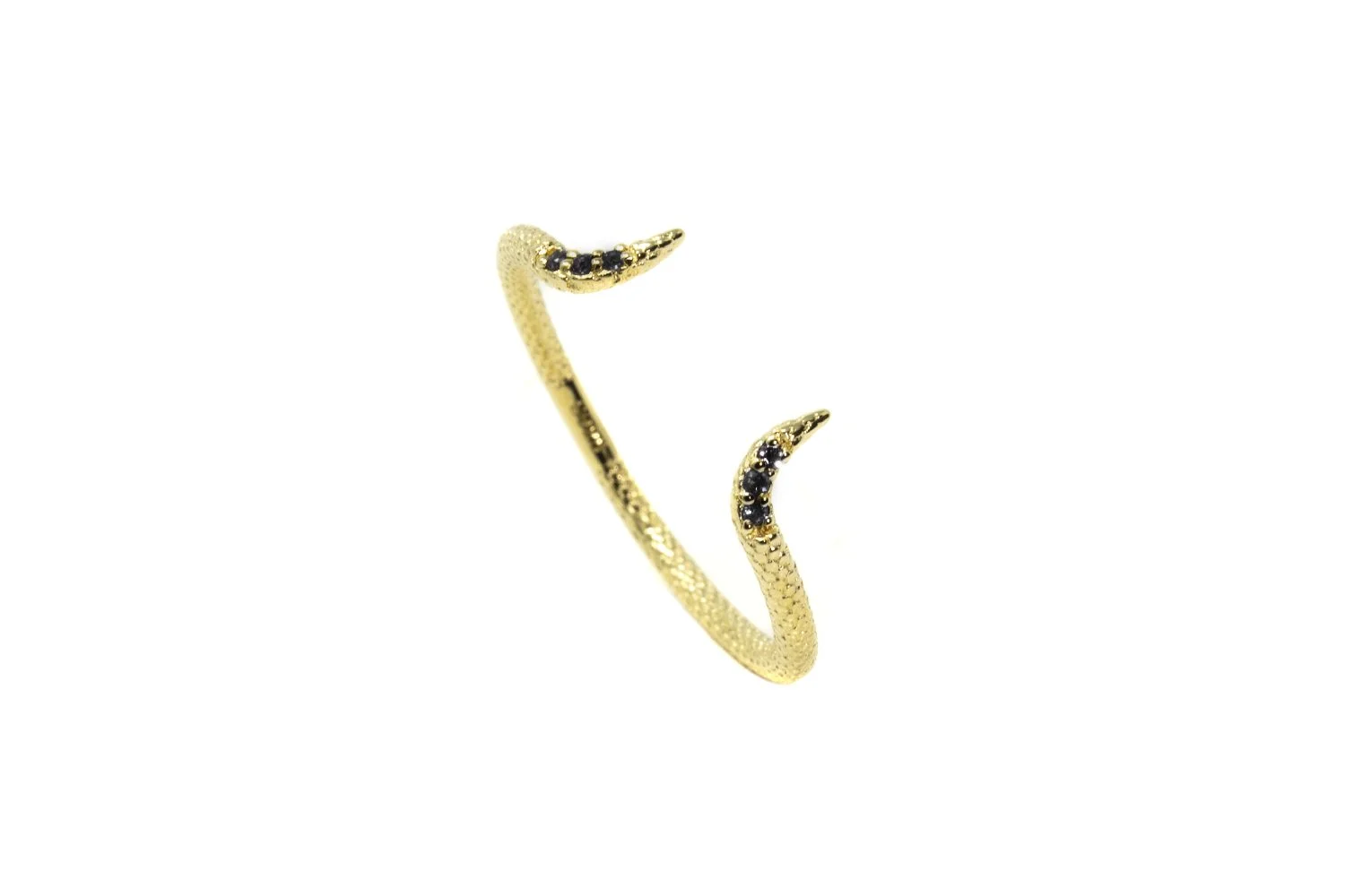 onyx fishtail ring gold-2.jpg