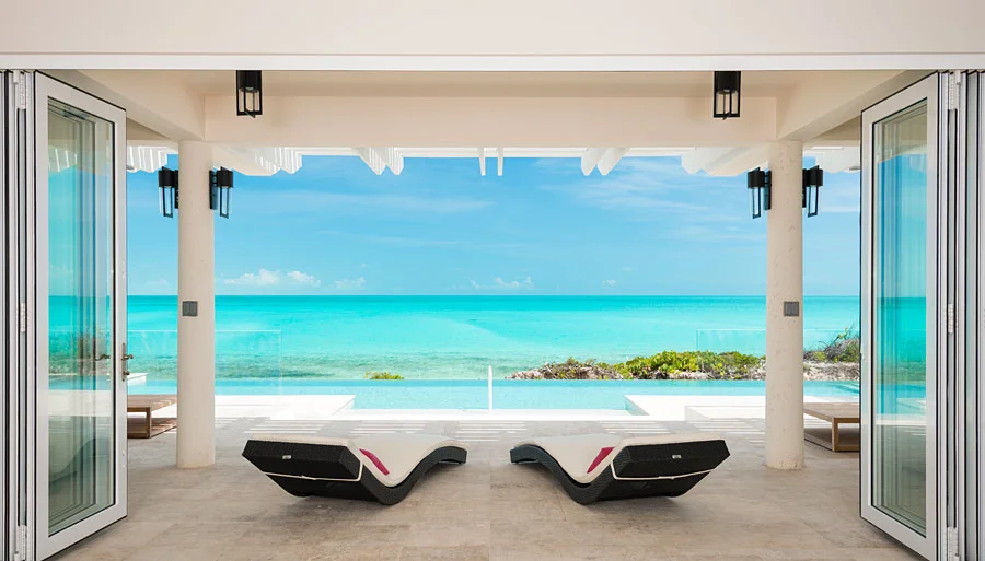 Plaza Door and glass railing Villa_Isla.jpg