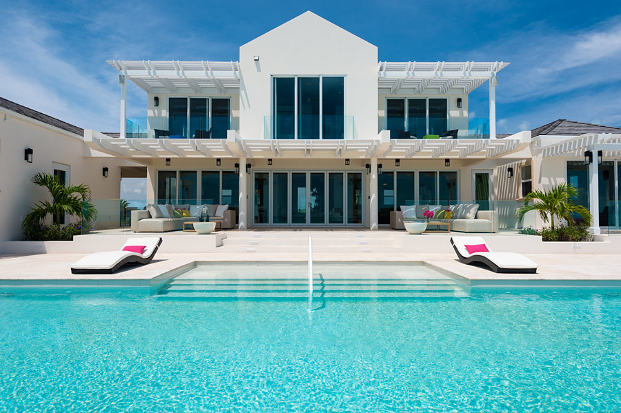 Villa Isla Plaza Doors and glass railing_.jpg