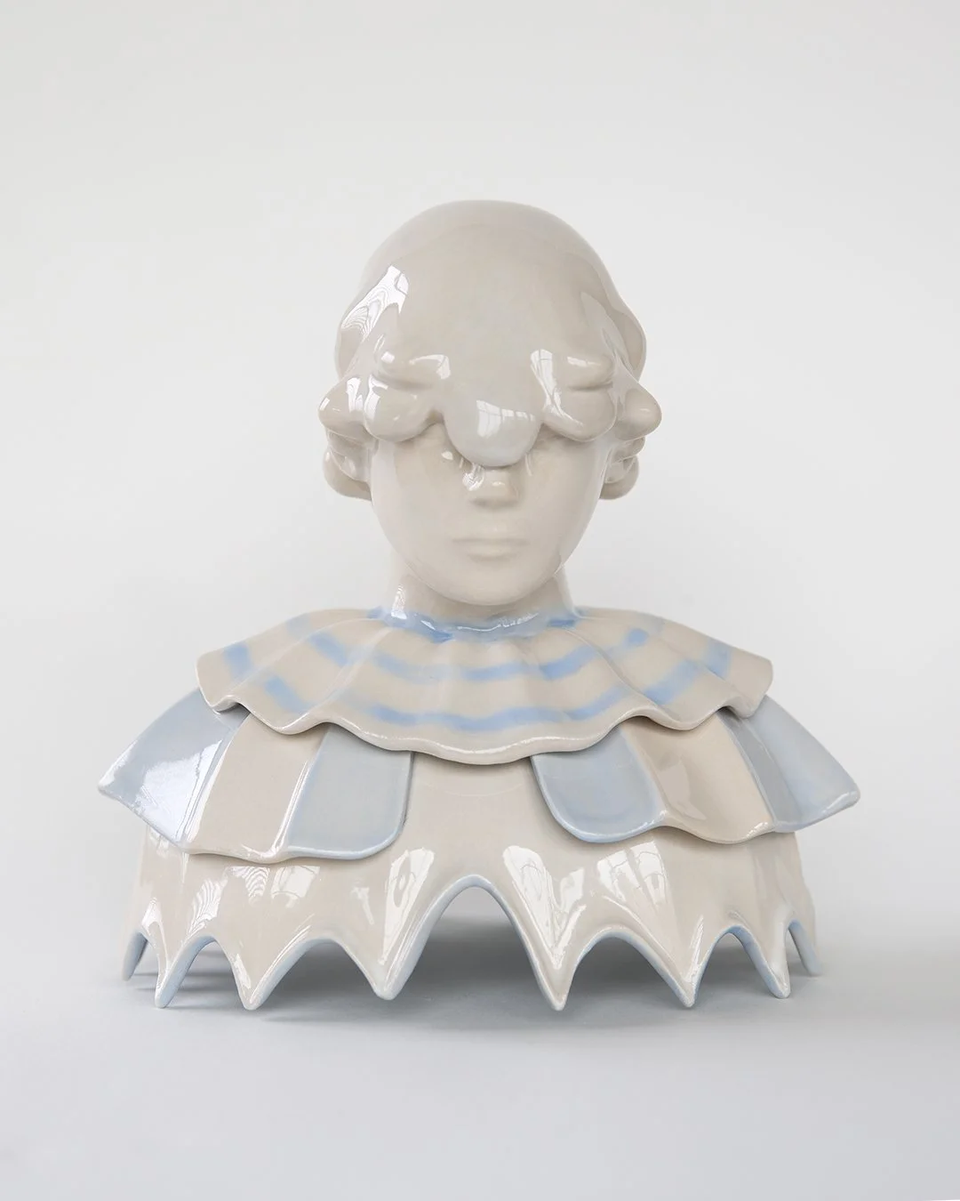  A collection of ten ceramic / Porcelain pieces nr. 2 