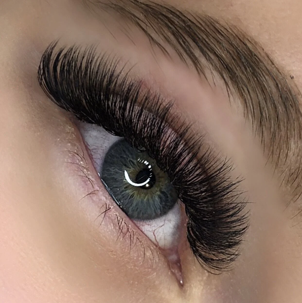 7E53B8E4-7202-4357-96A2-229065AE289D