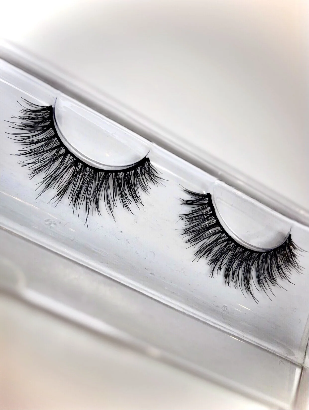 70F39DB3-EB25-453B-988D-0CCF2C9F7237