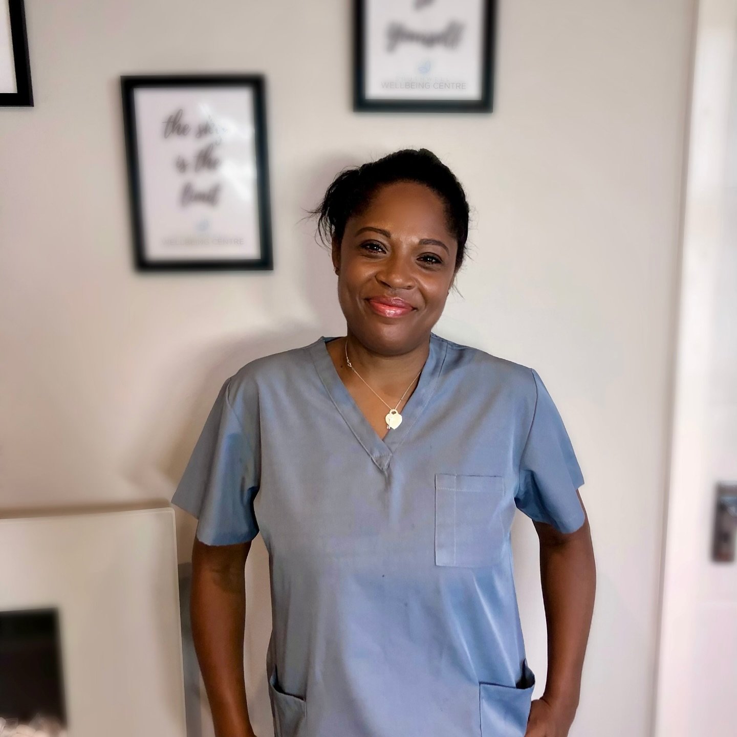 Hello this is me, Schannelle! The girl behind Serenity and the friendly face you&rsquo;ll see when you arrive for your appointment 🙋🏽&zwj;♀️

📍My clinic is located in the beautiful village of Southwell, inside the Wellbeing Centre. A private and p
