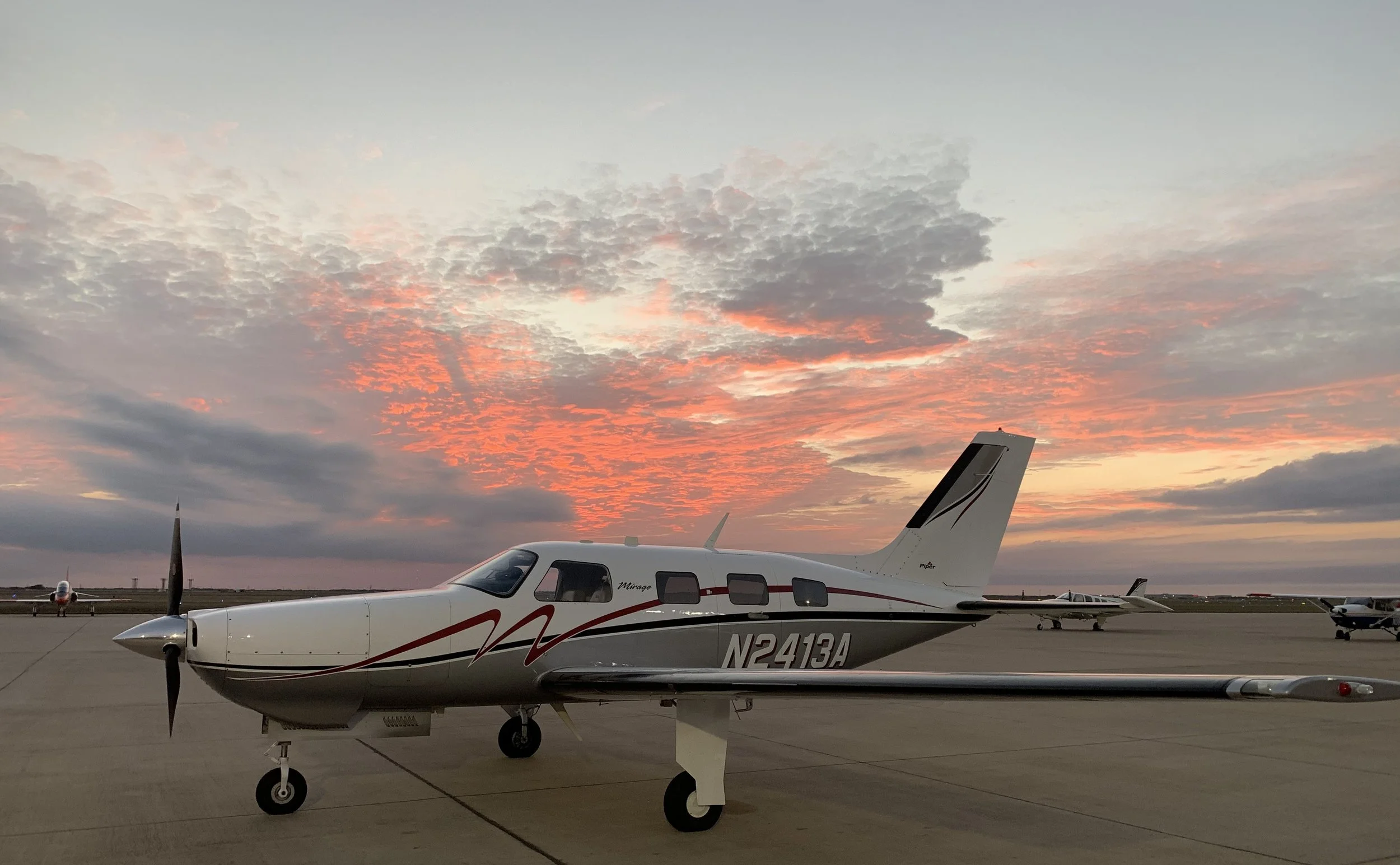 2011 Malibu Mirage N2413A Sunset 2.jpg