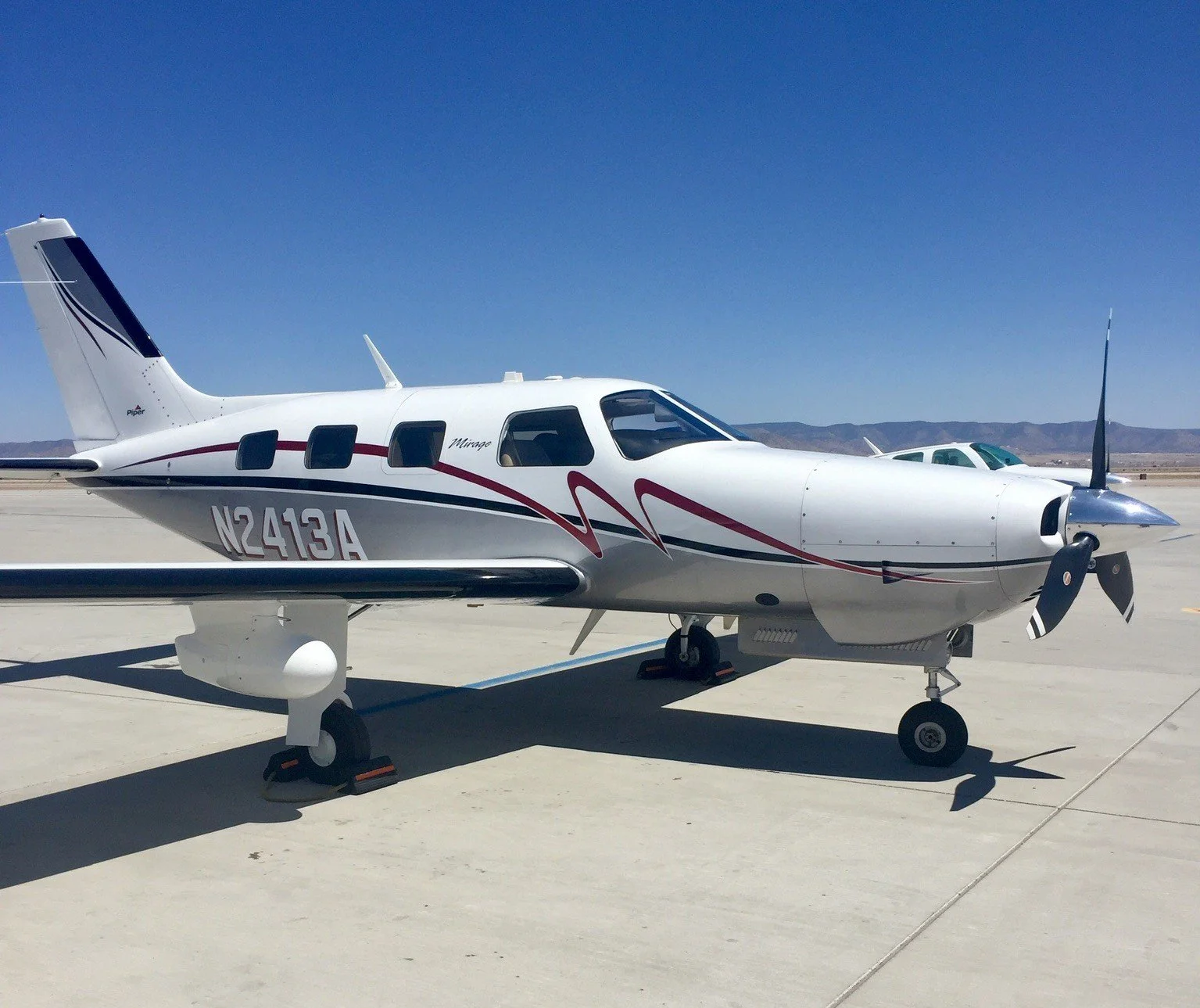 2011 Malibu Mirage N2413A at ABQ.JPG