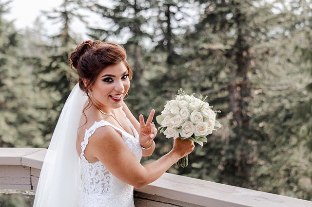 I love when brides can let loose and have fun, another stunning photograph from Becky and Hamid's wedding
.
.

#vancouverphotographer #weddingphotographer #engagement #wedding #vancouver