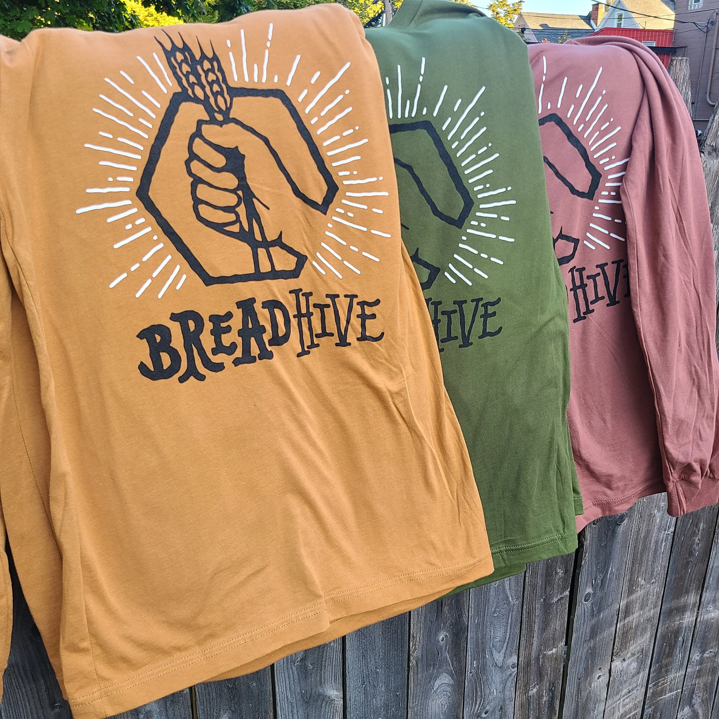 long sleeve teee.jpg