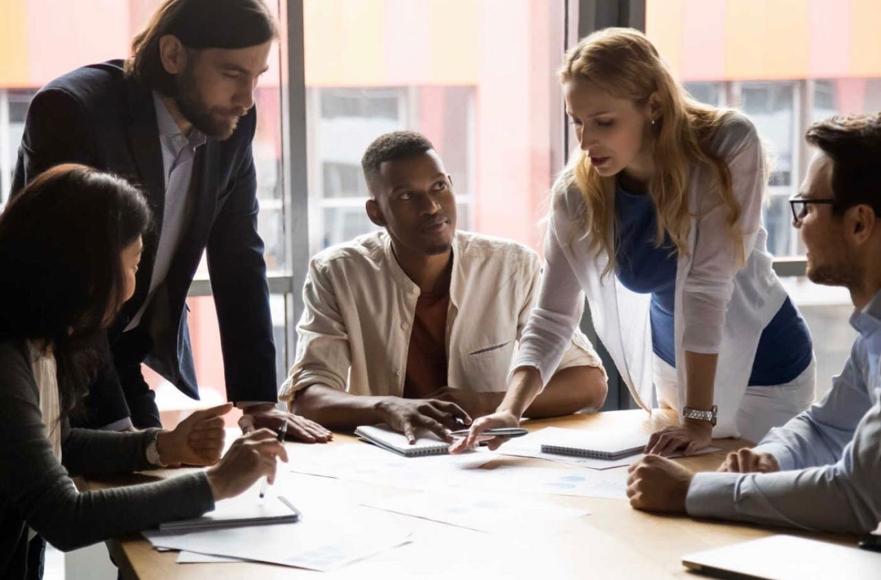 Consider these strategies for empowering employees in the creating inclusiveness in the workplace via @BiasSync, link in bio. #EmployeeEmpowerment #DEI #WorkplaceCulture