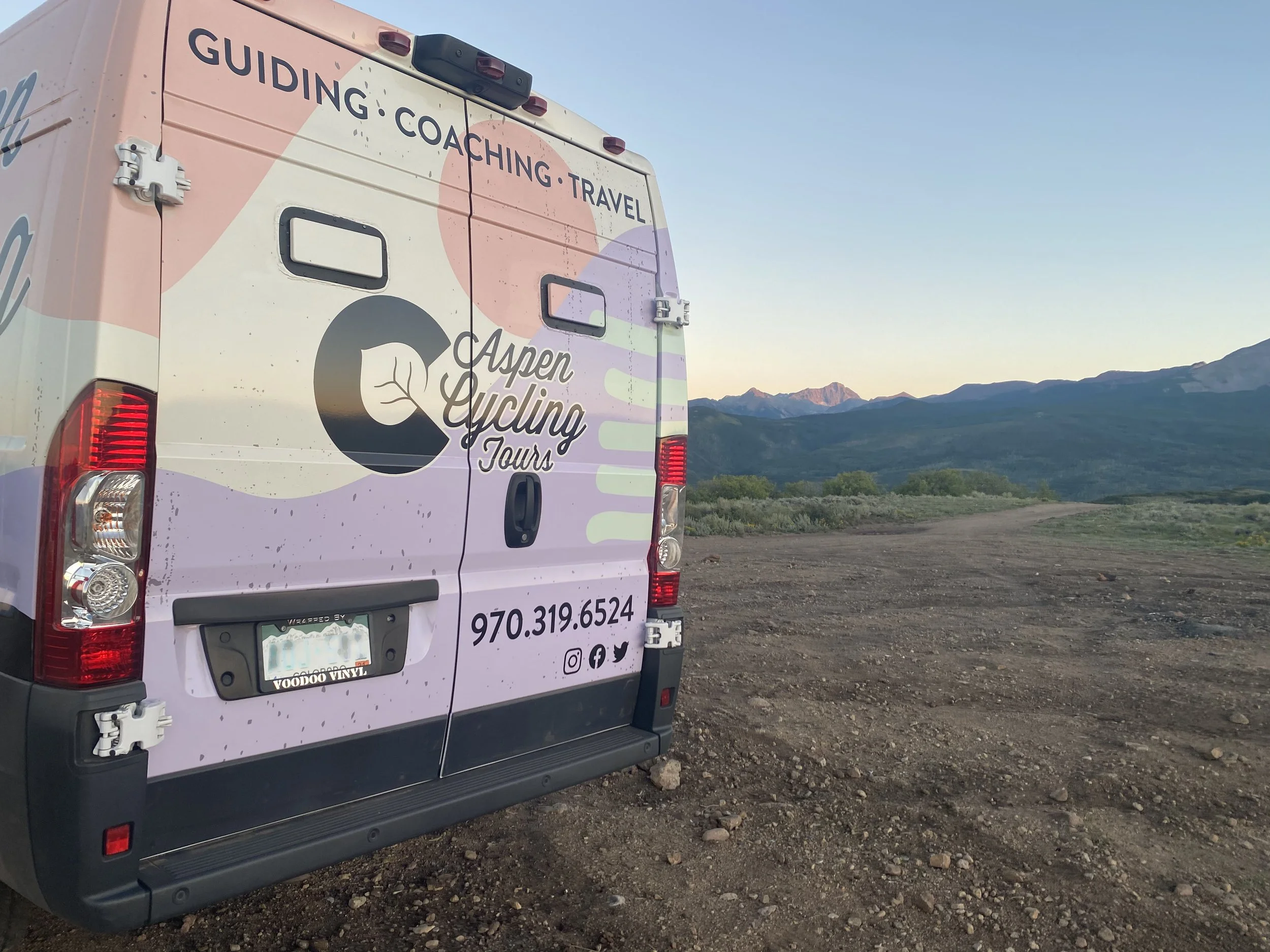 lindsayannajones ACTvanback2.JPG