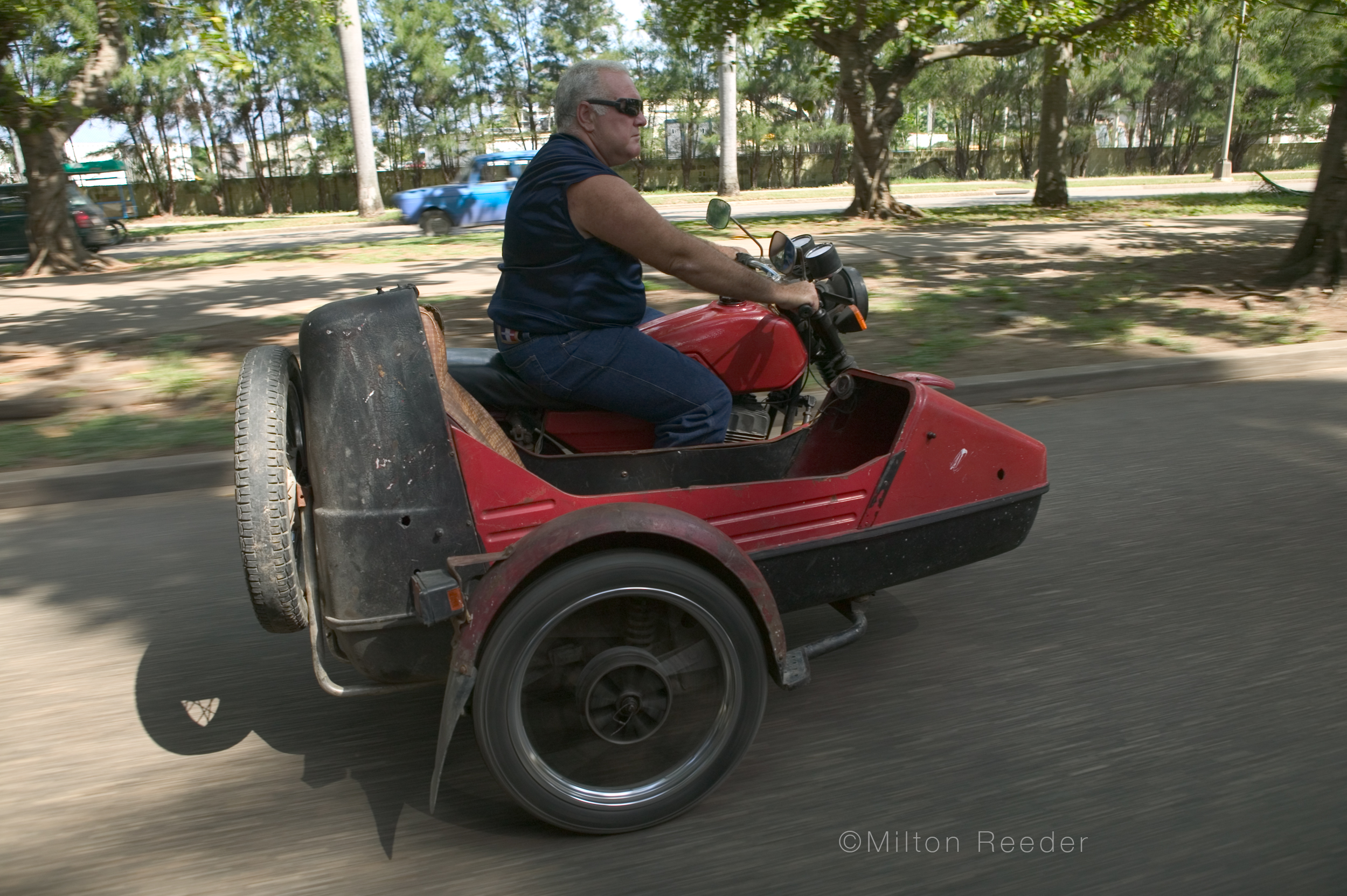 RedMotorcycleWSidecar.jpg