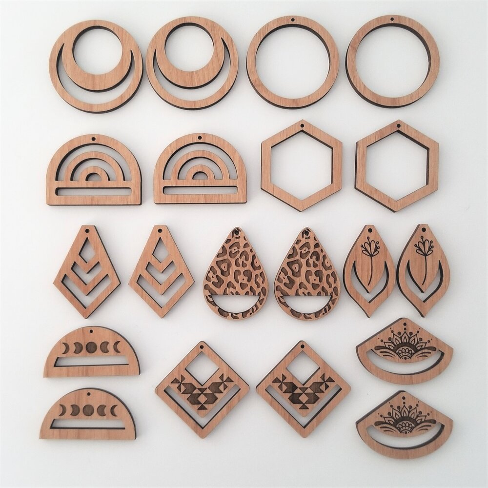 Best sellers starter pack - 10 pairs of wooden earrings — Robots