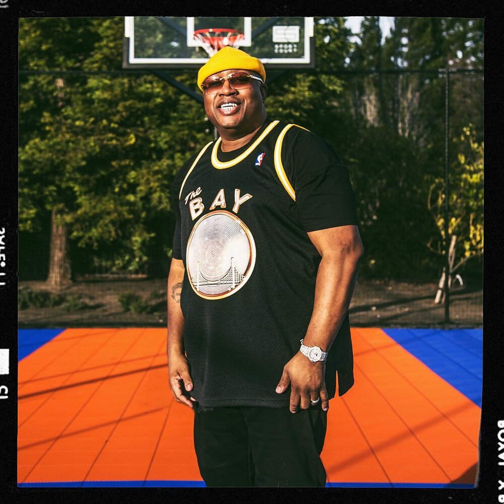 E40 GS Warriors Mitchell & Ness Collab Shirt S Small The Bay