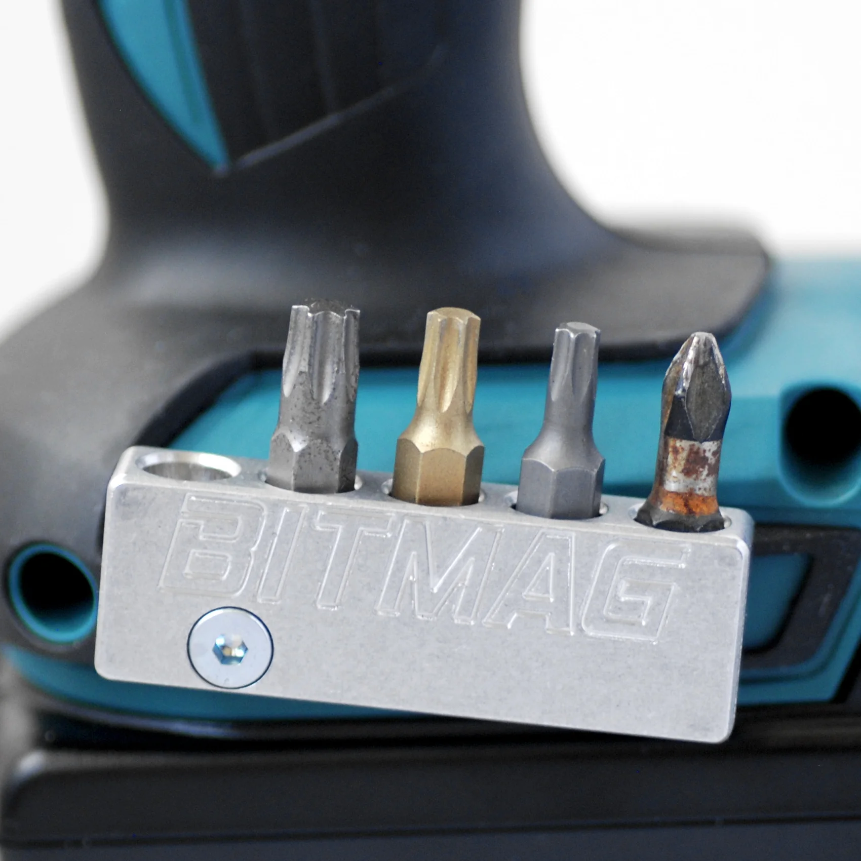 bitmag_mounted.jpg