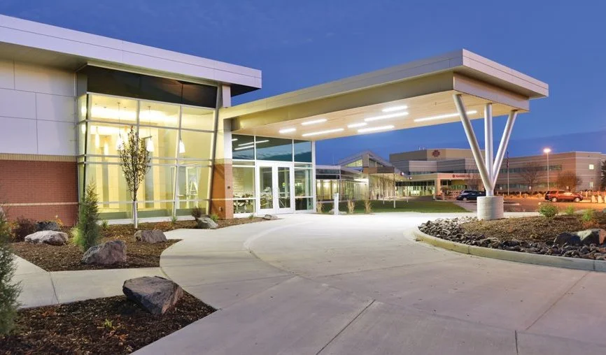 Marshfield Clinic — Division V Architectural Panel Systems
