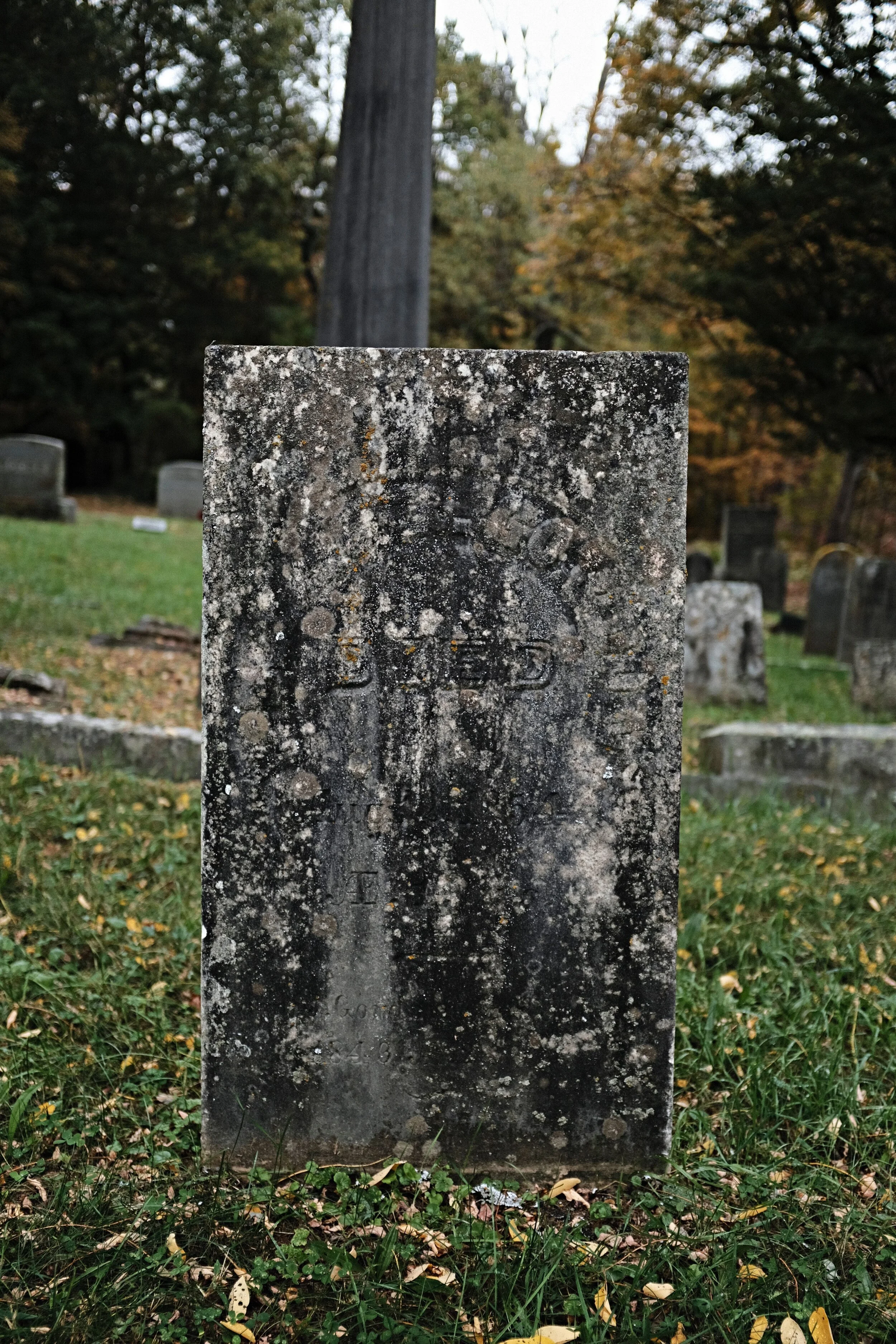 The grave of Isaac Gordon.