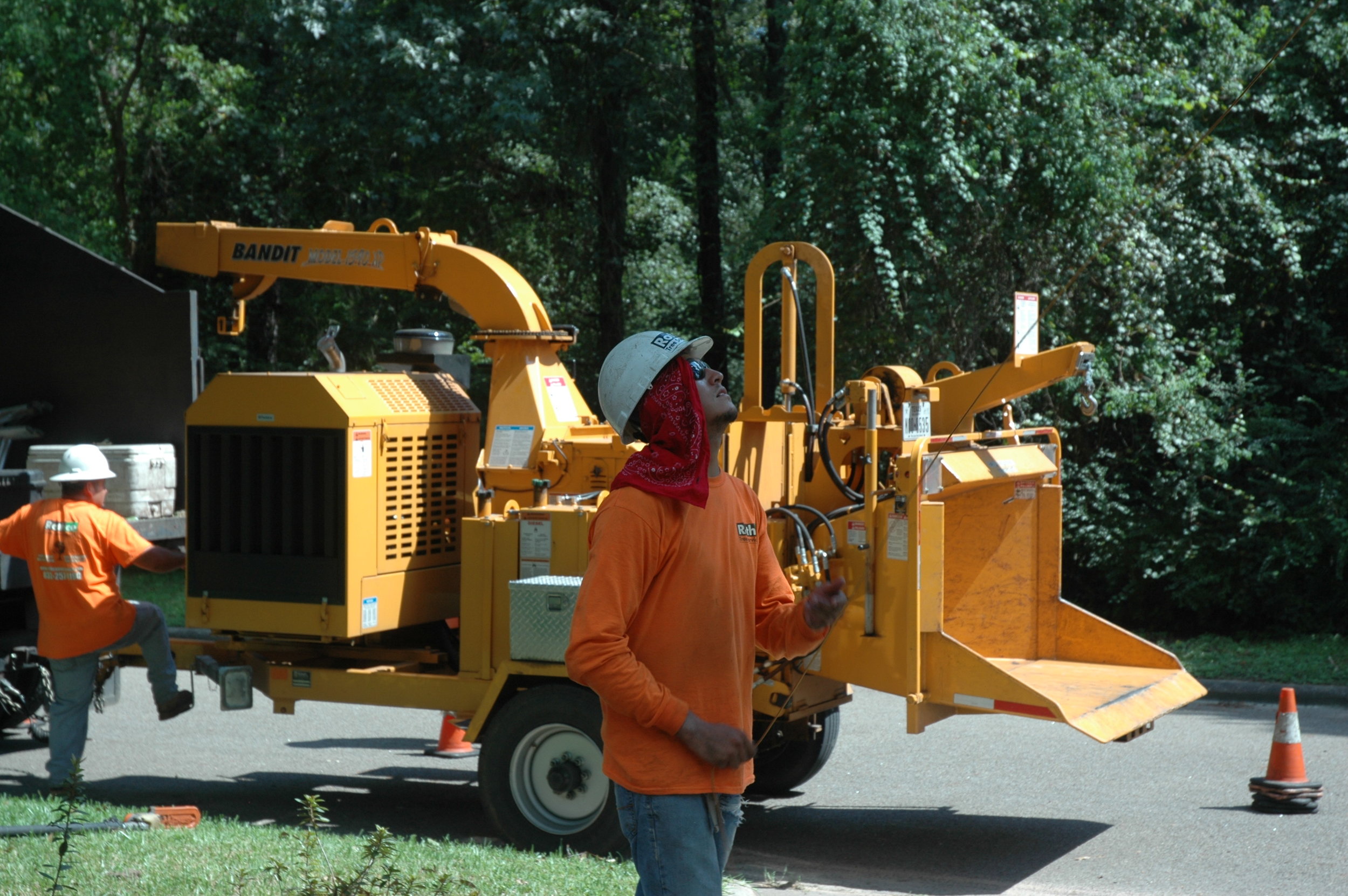 wood chipper loader mulch