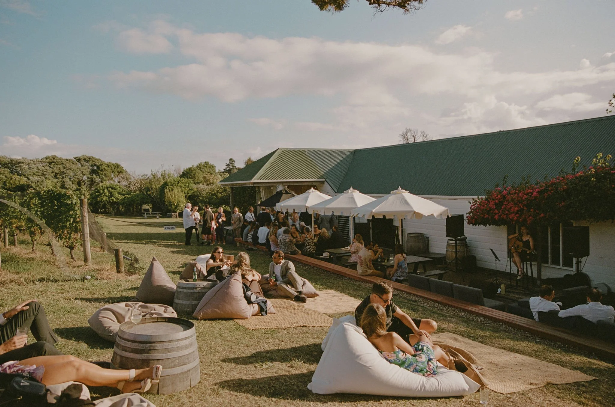 hannah+matt.jeImIh 2.JPEG